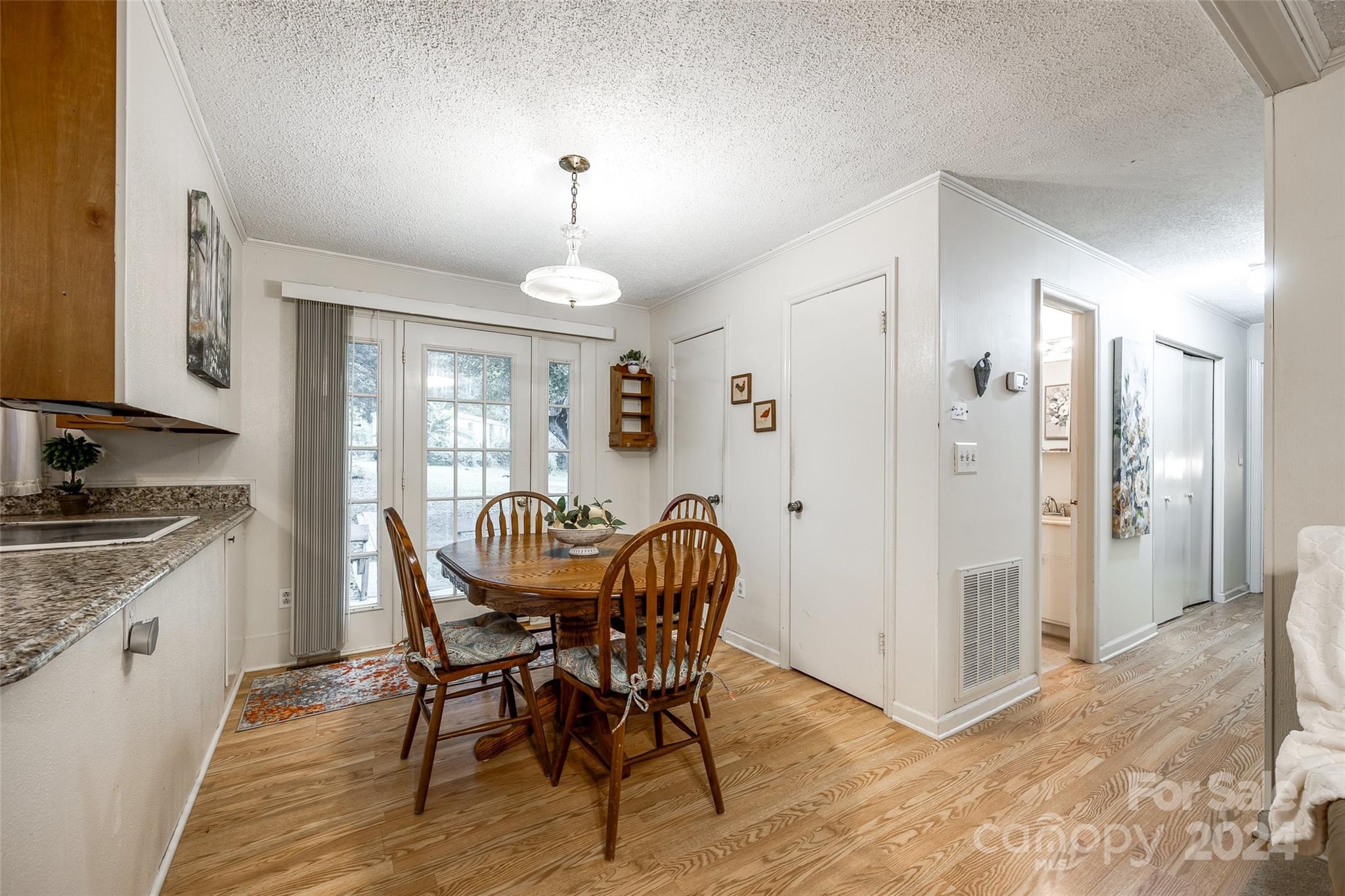 9533 Smith Road