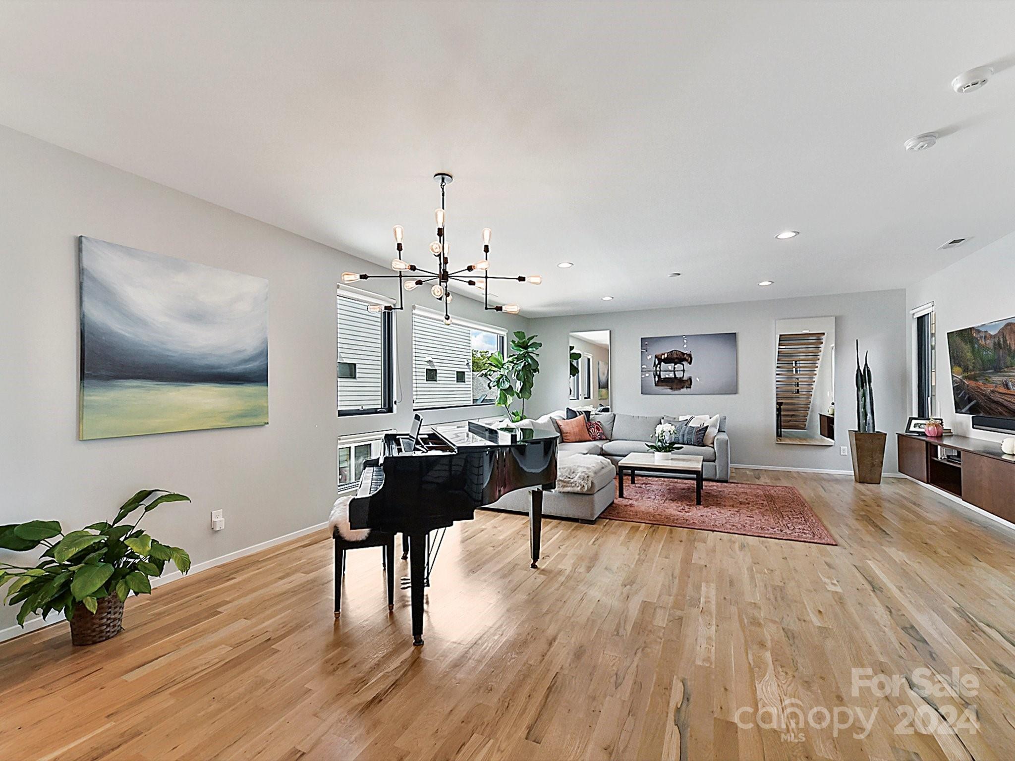 1006 Greenleaf Avenue