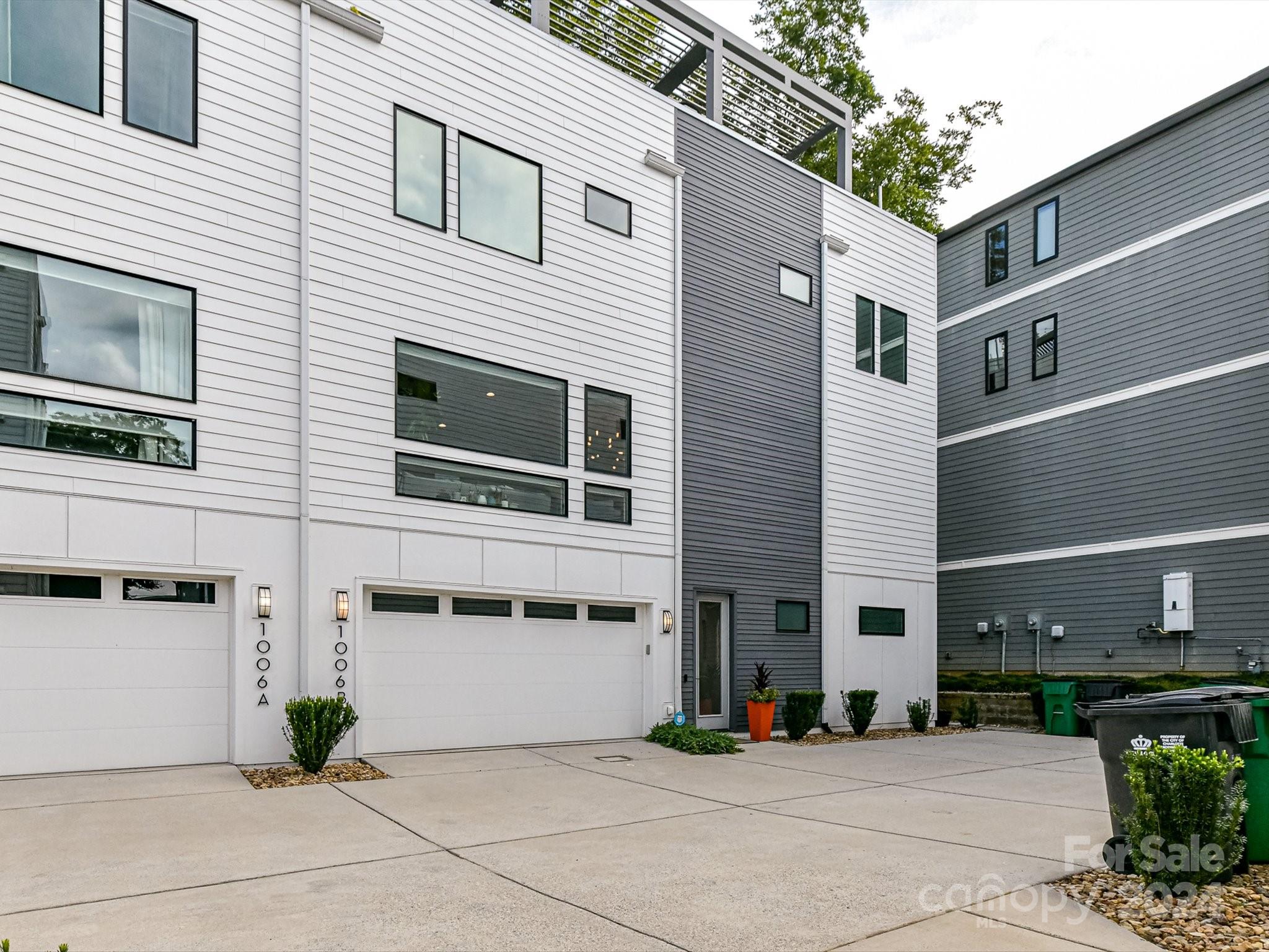 1006 Greenleaf Avenue