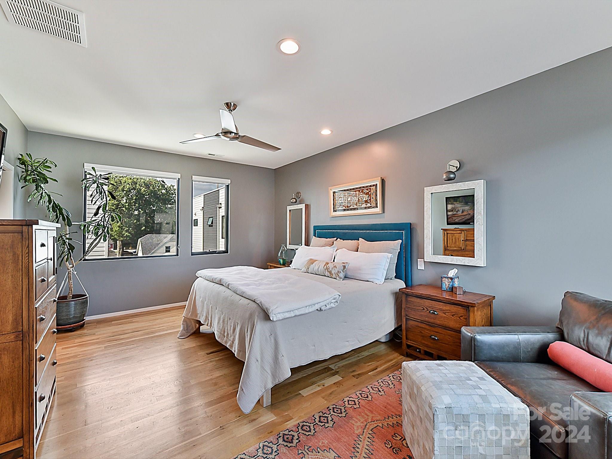 1006 Greenleaf Avenue
