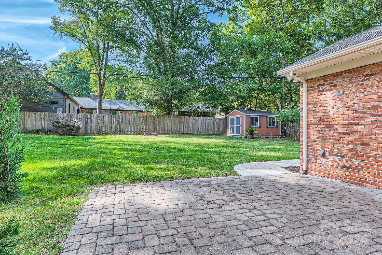 1325 Redcoat Drive
