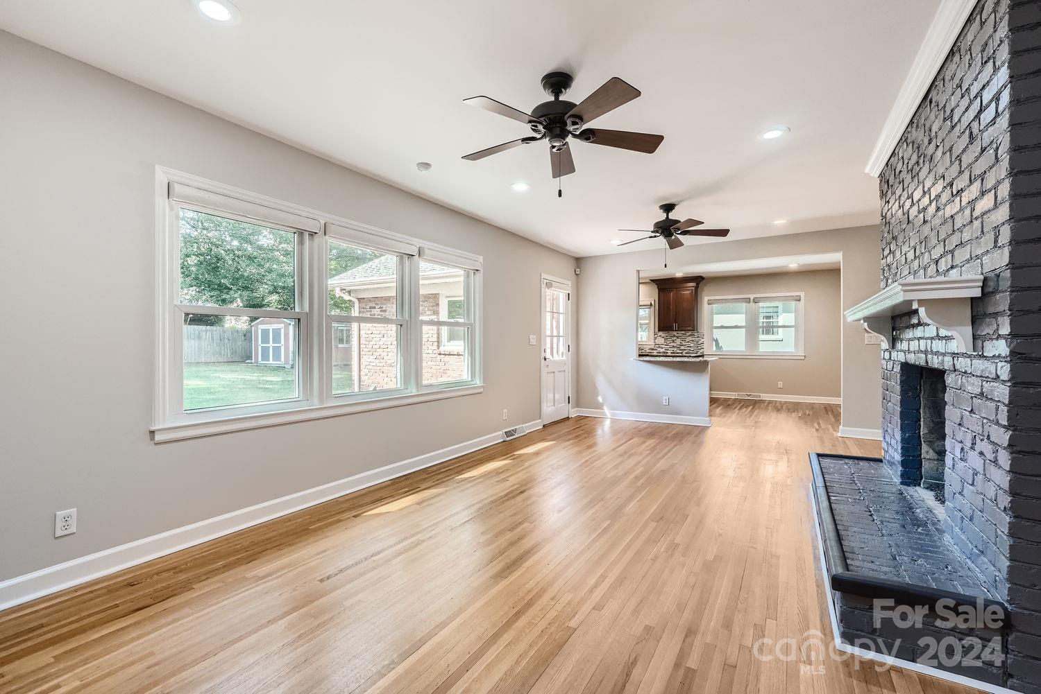 1325 Redcoat Drive