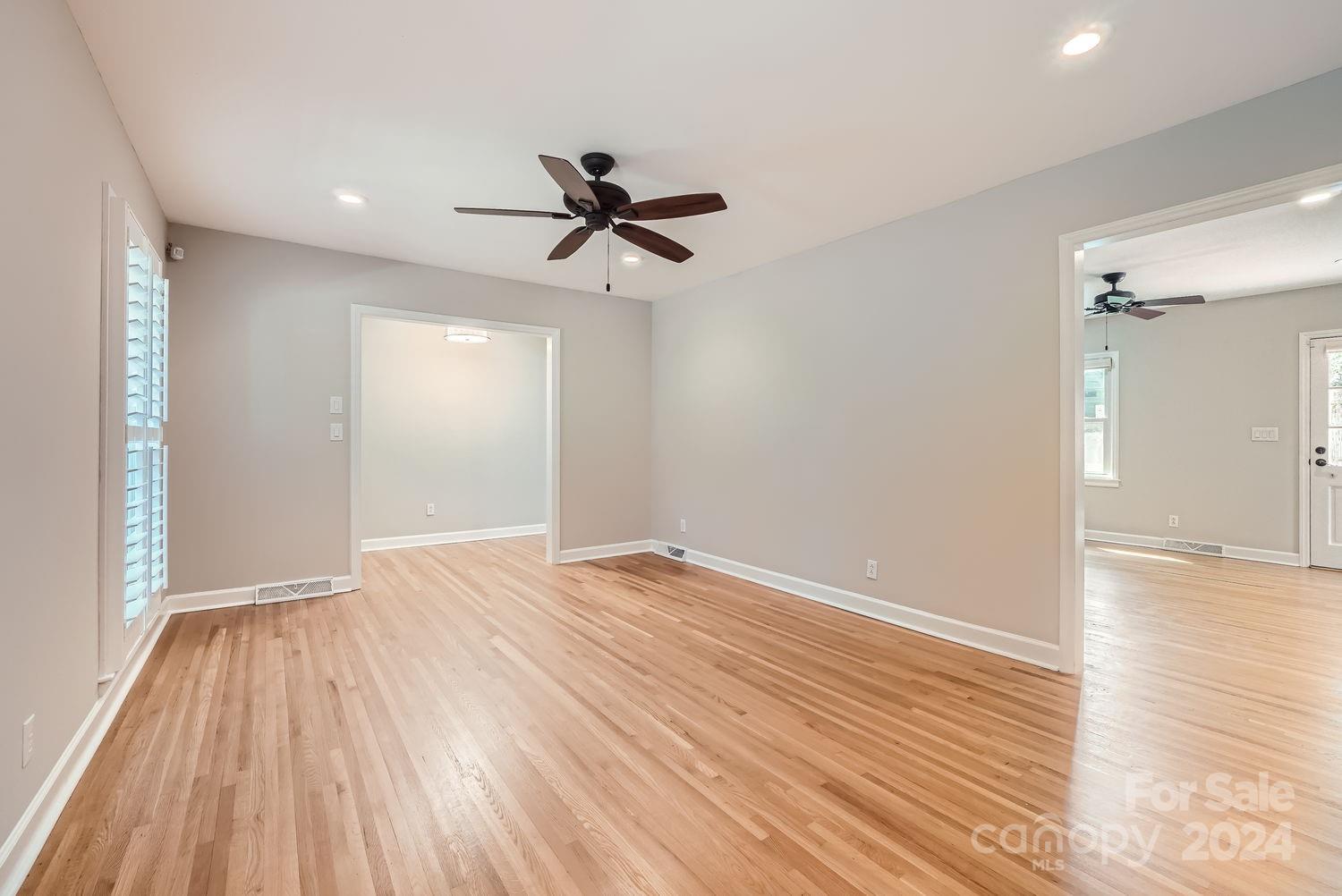 1325 Redcoat Drive