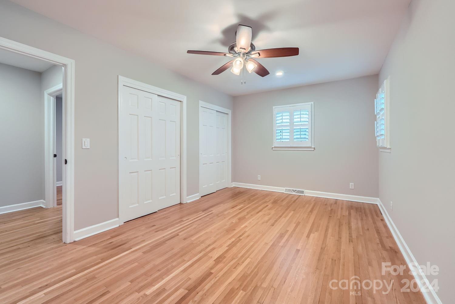 1325 Redcoat Drive