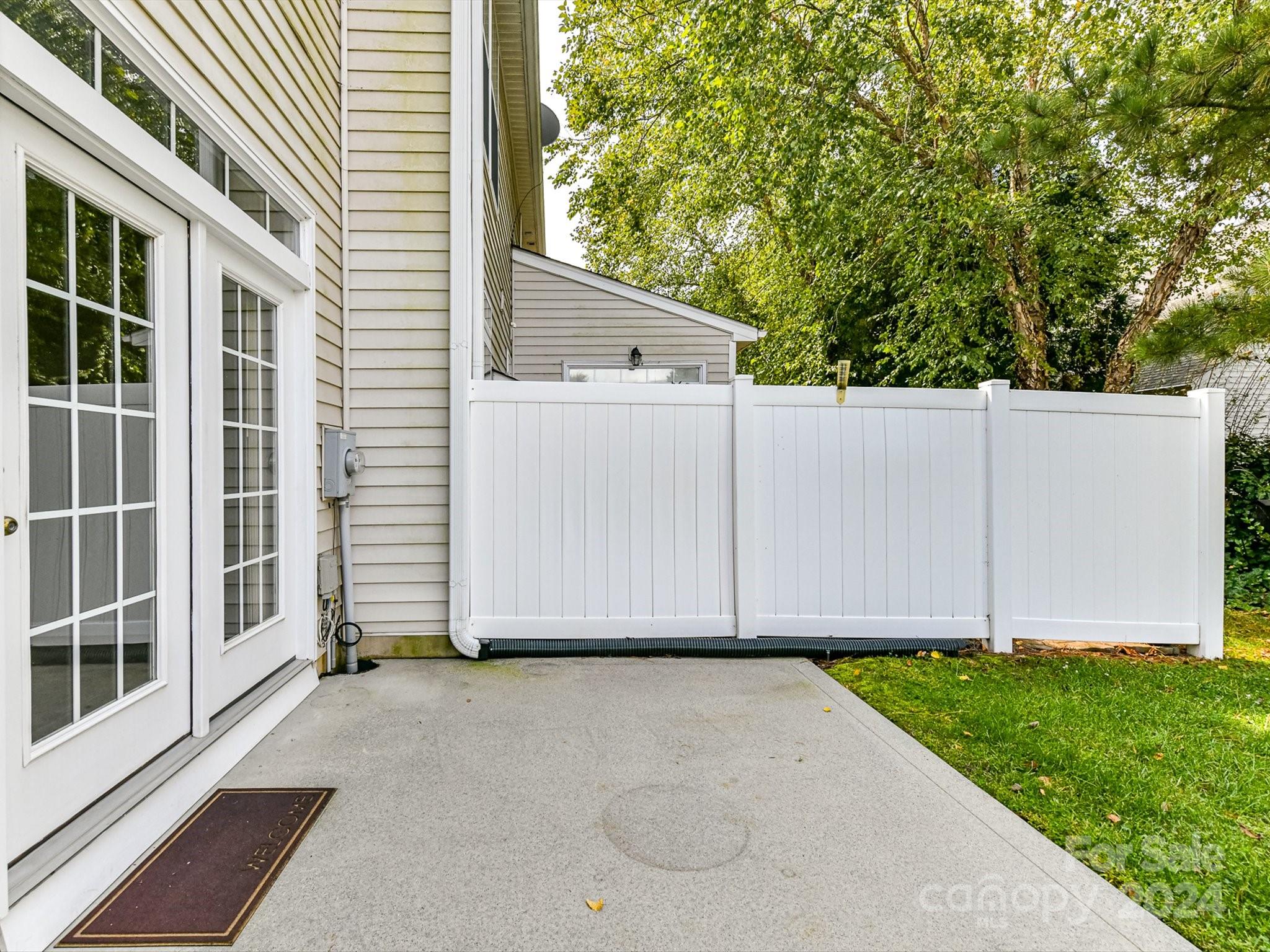 113 Autumn Falls Drive