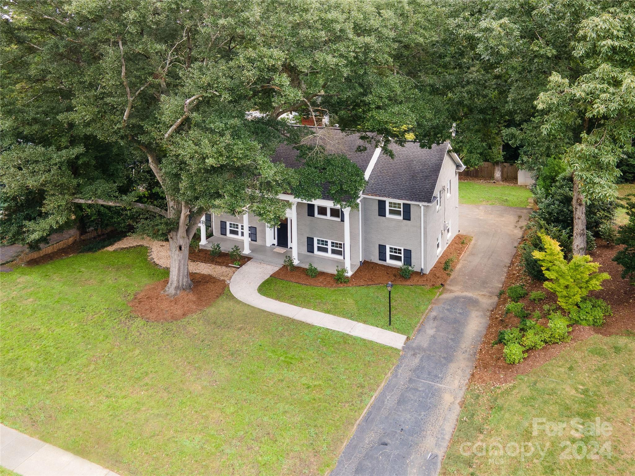 6809 Knightswood Drive
