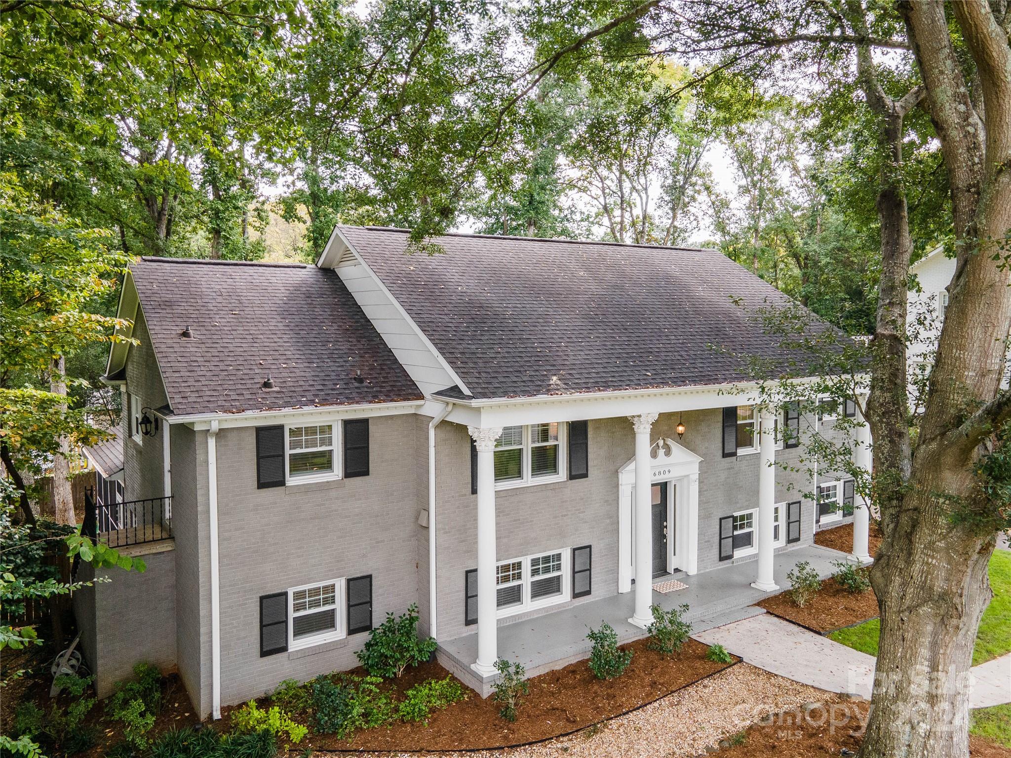 6809 Knightswood Drive