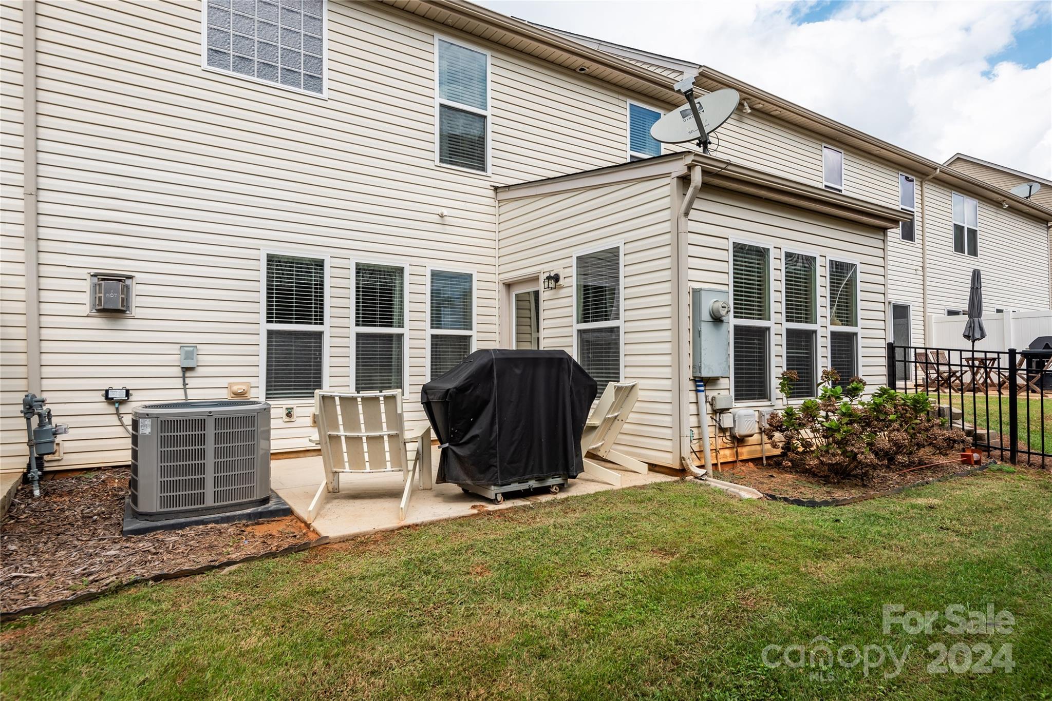 4777 Mount Royal Lane