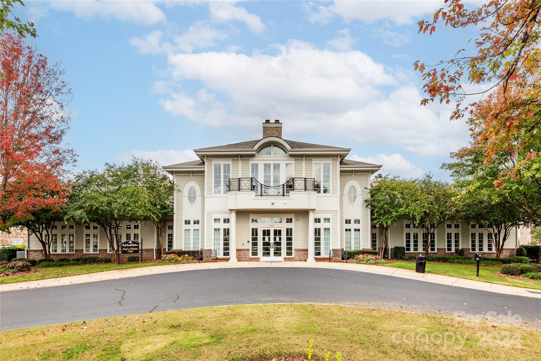 4777 Mount Royal Lane