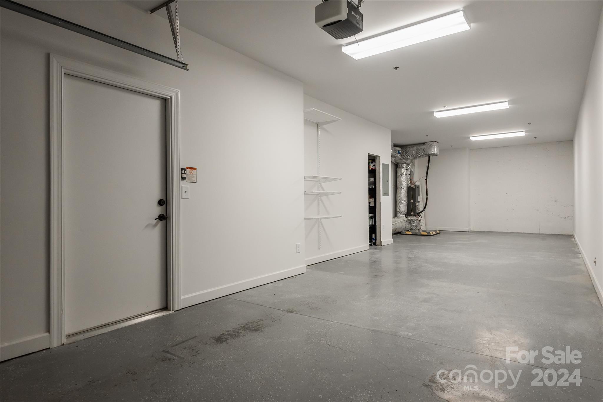 239 N Dotger Avenue Unit: F4