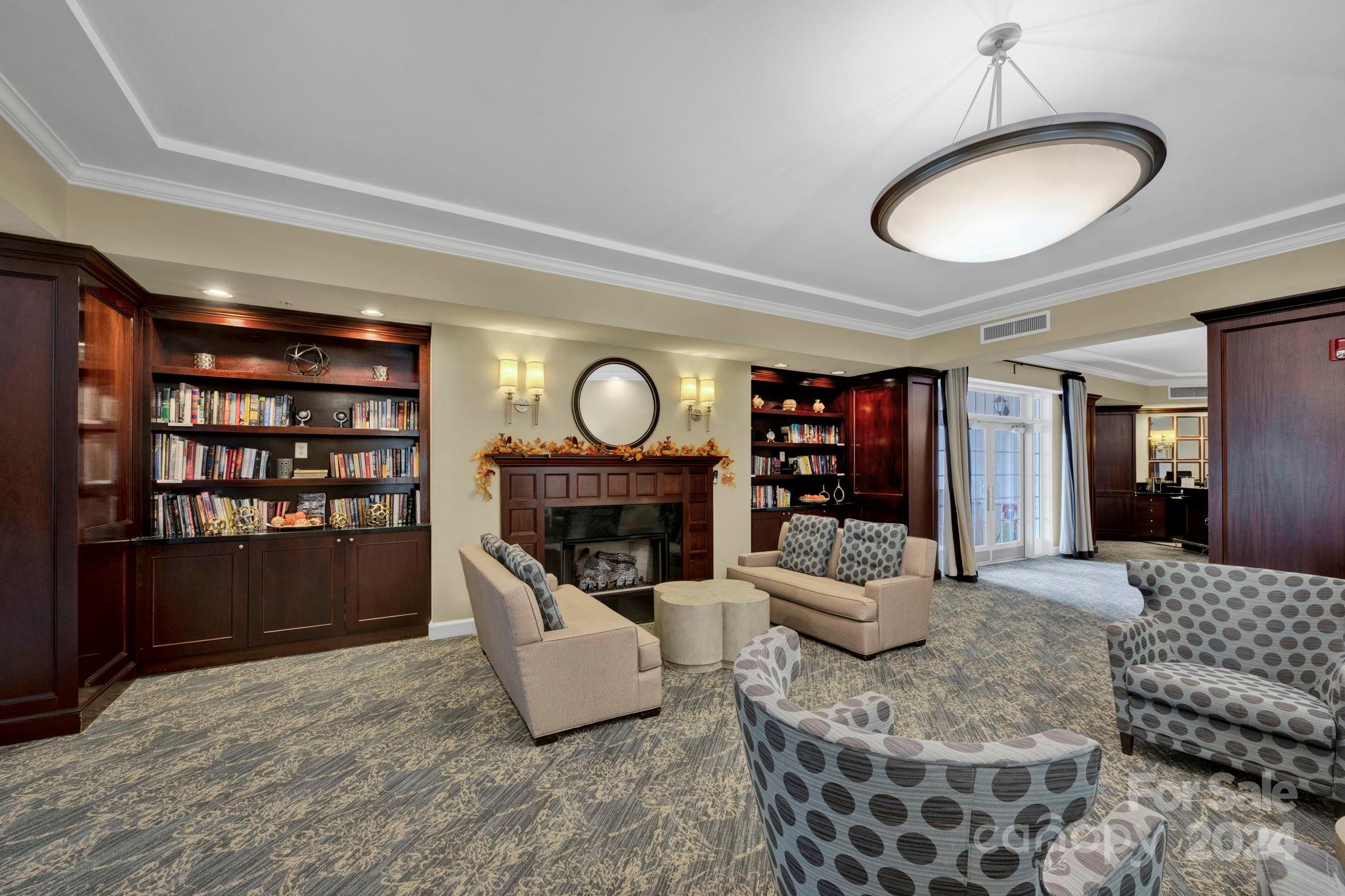 300 W 5th Street Unit: 416