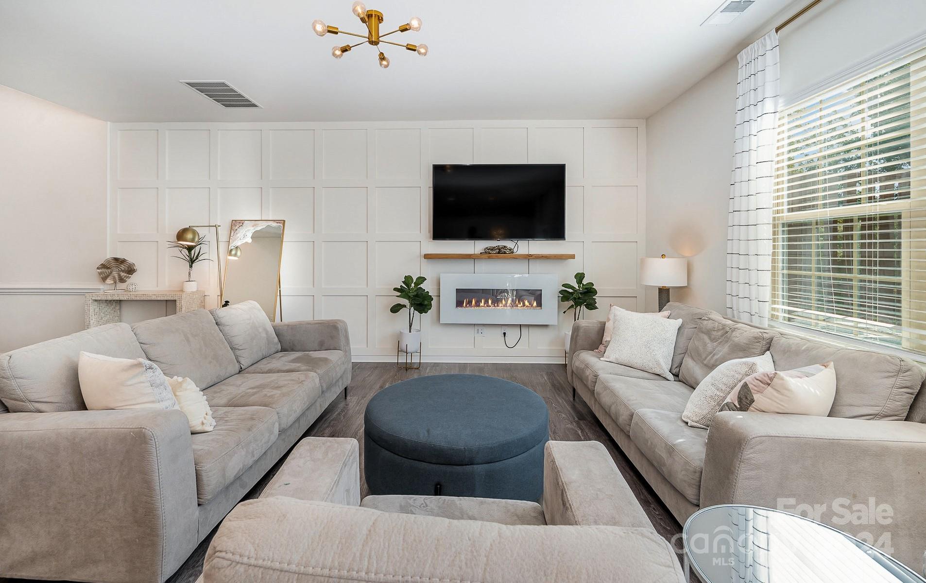 641 Amber Meadows Way