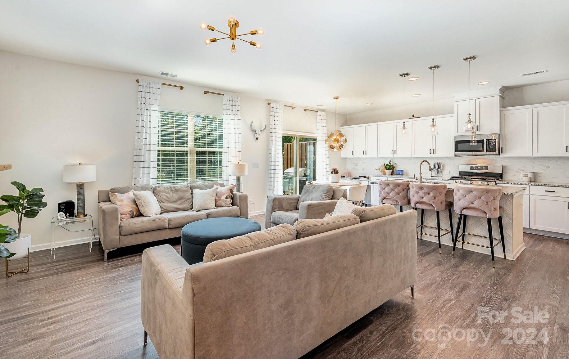 641 Amber Meadows Way