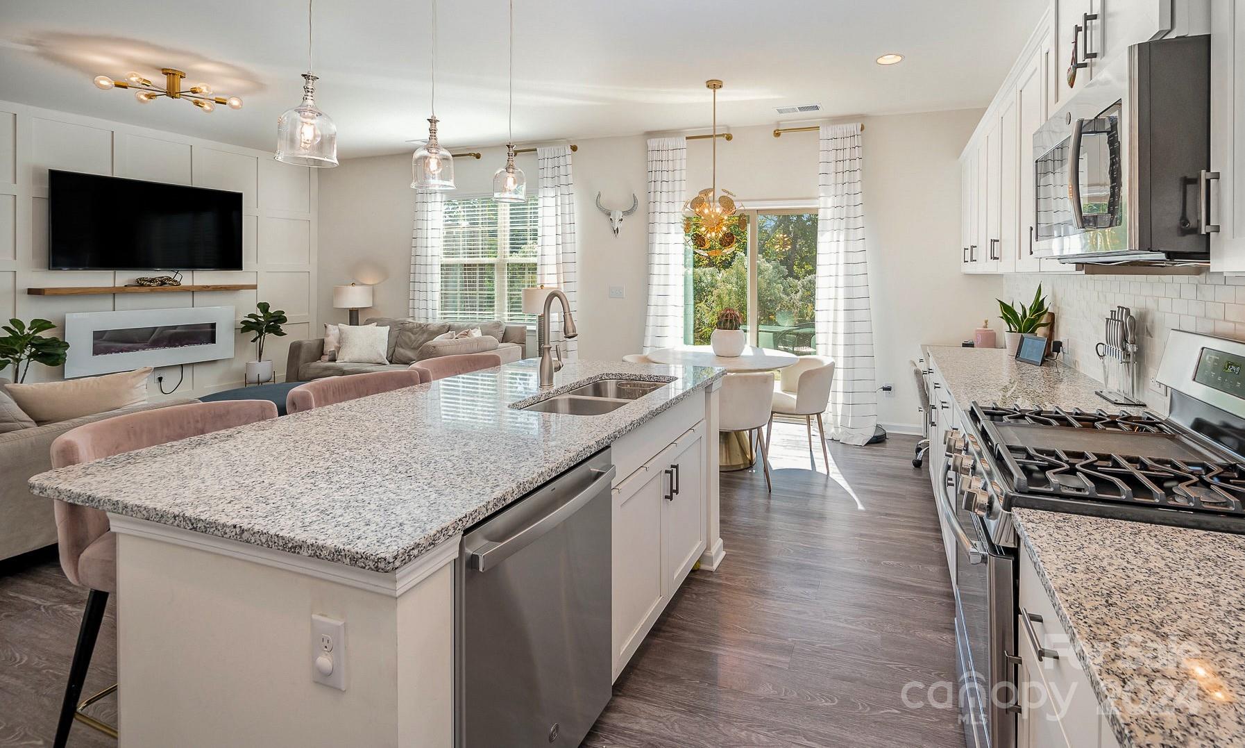 641 Amber Meadows Way