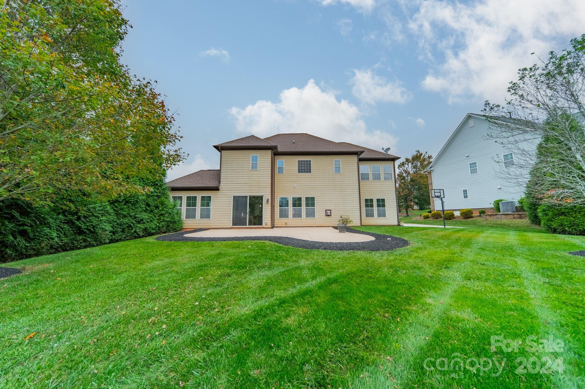 1204 Oleander Lane