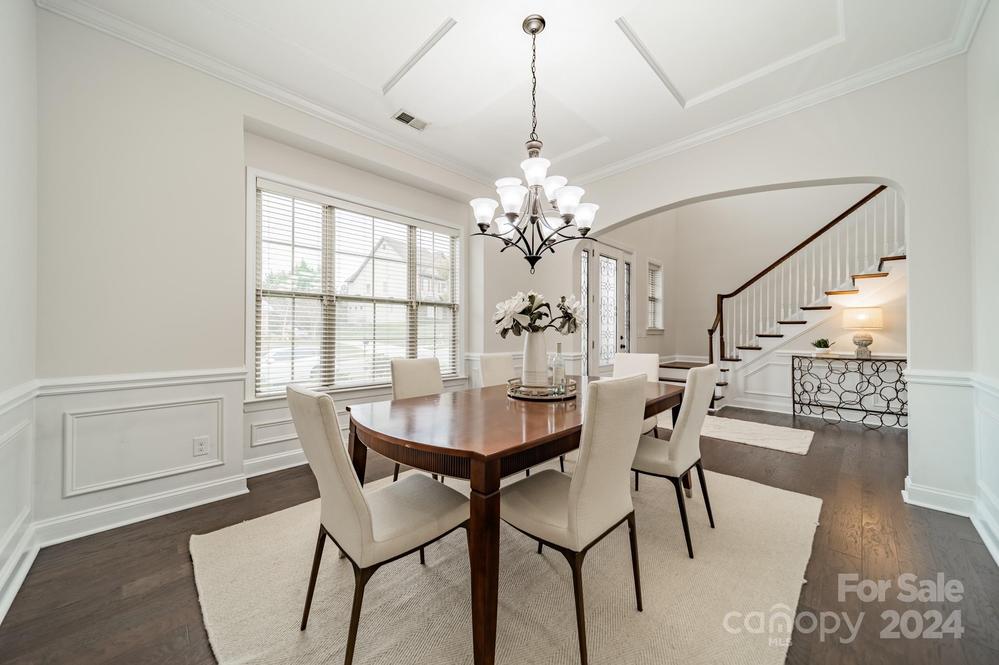 1204 Oleander Lane