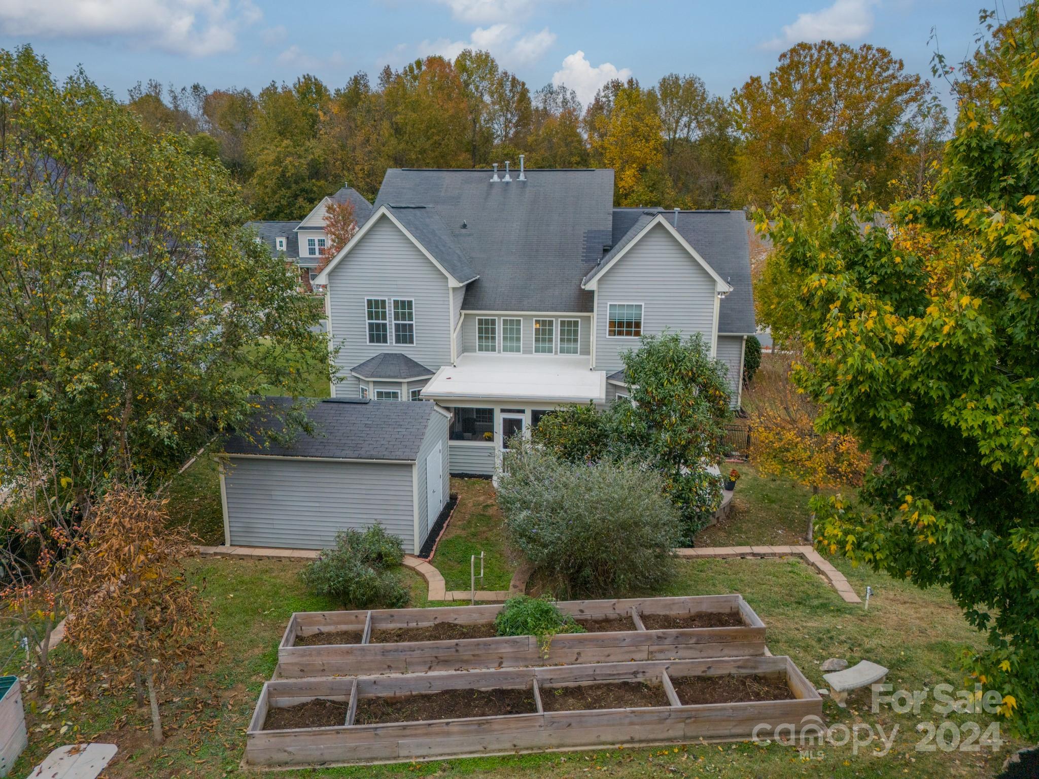 10126 Loch Lomond Drive
