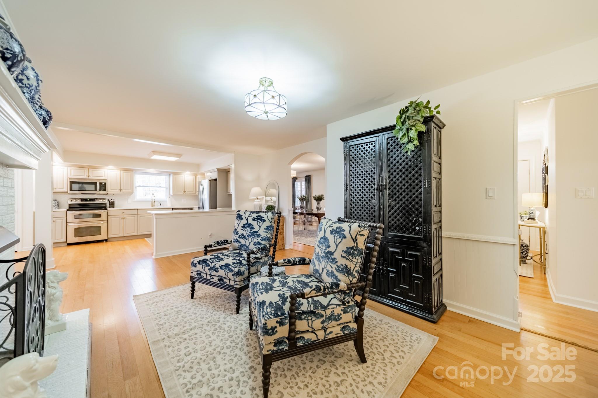 107 Westwood Drive