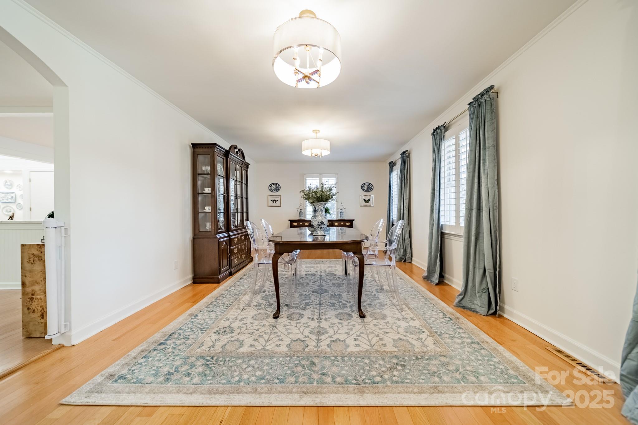 107 Westwood Drive