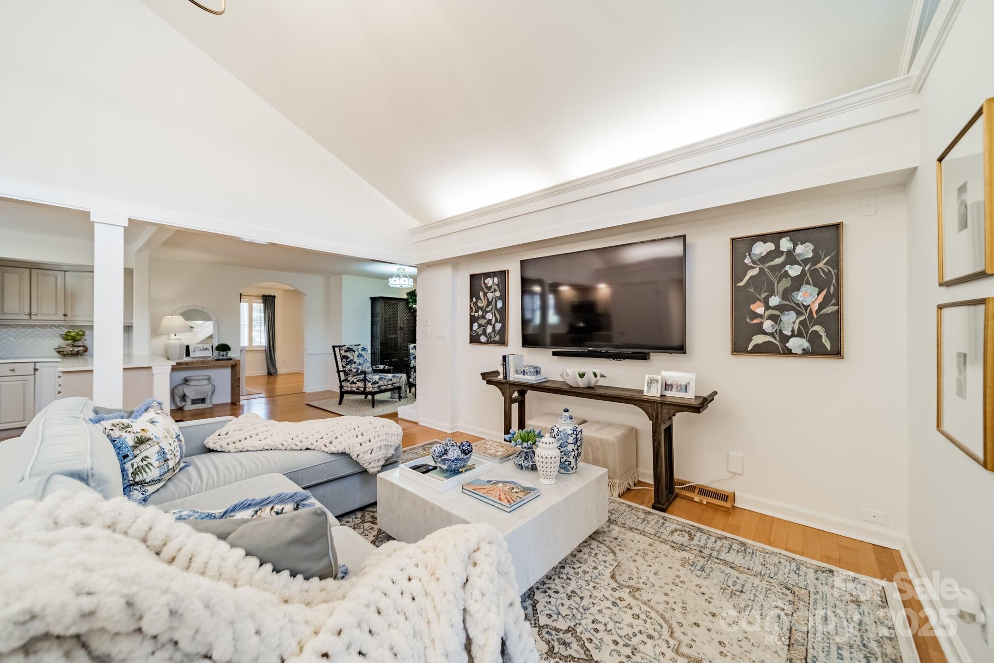 107 Westwood Drive