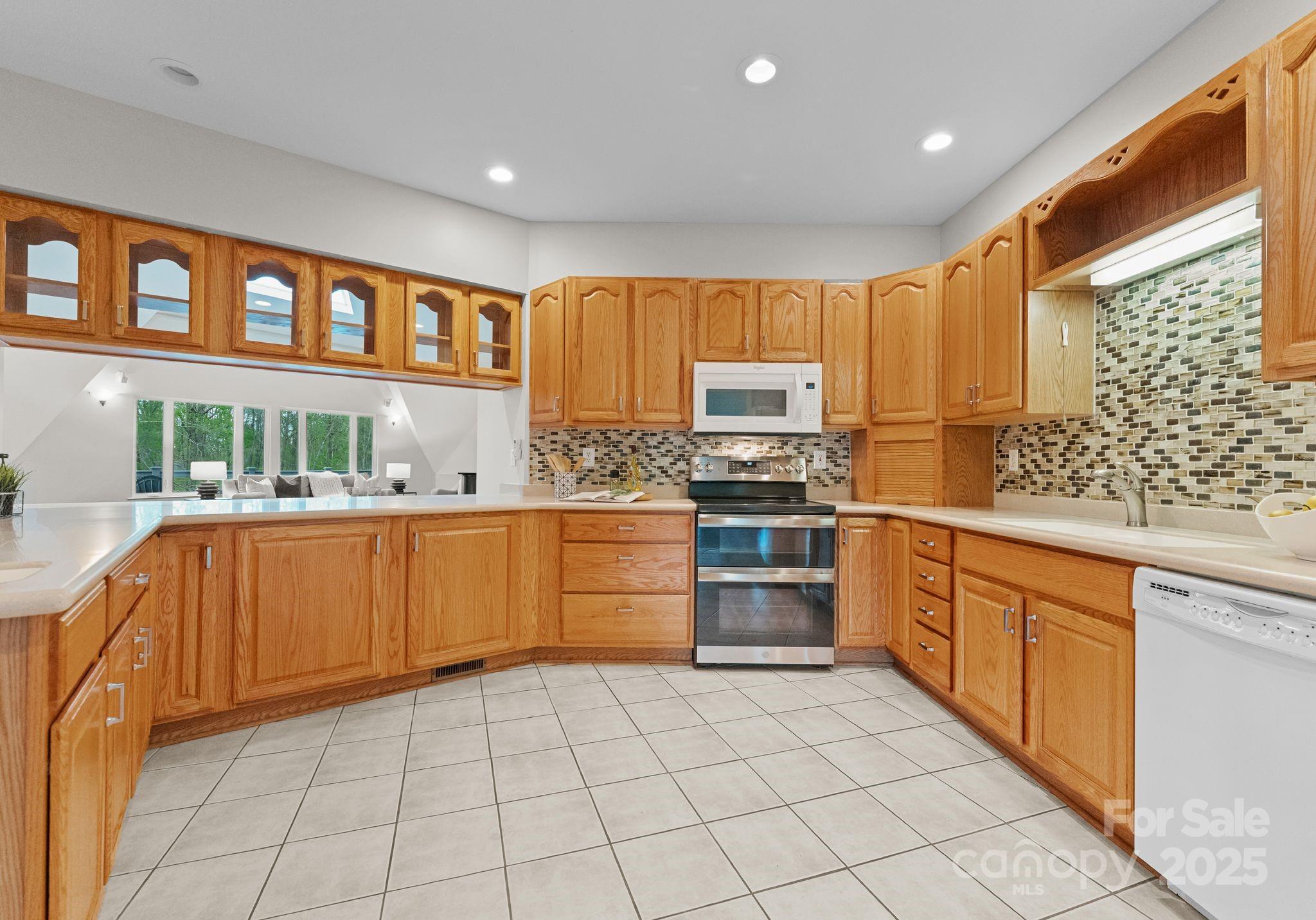 10200 Amsterdam Drive