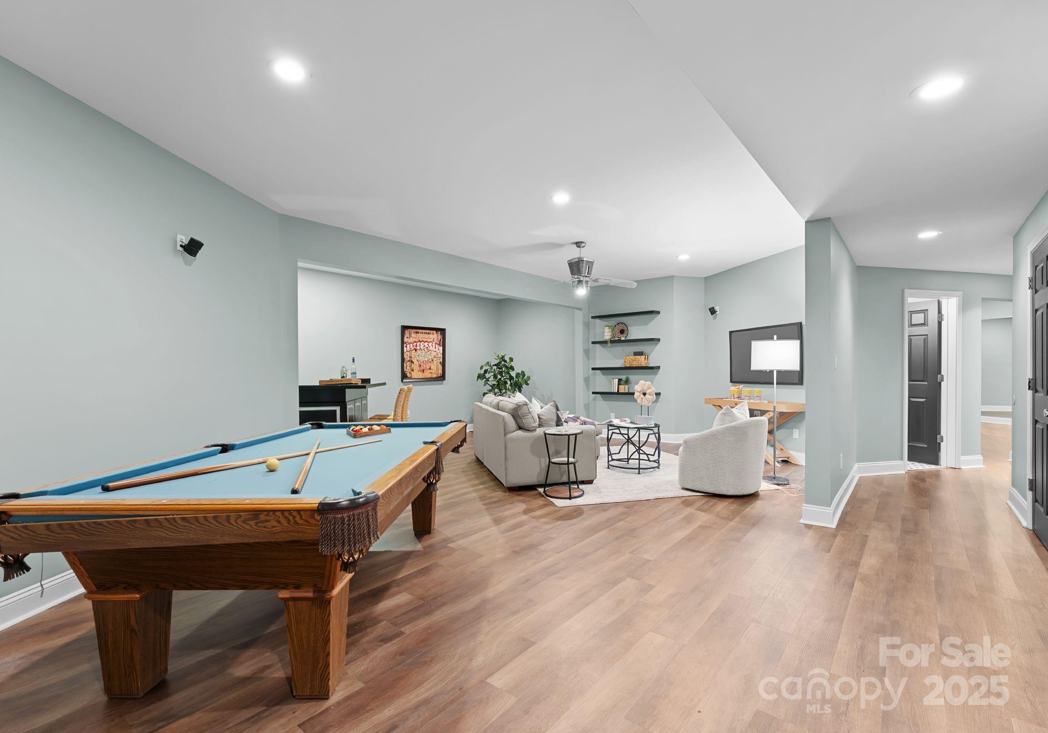 10200 Amsterdam Drive