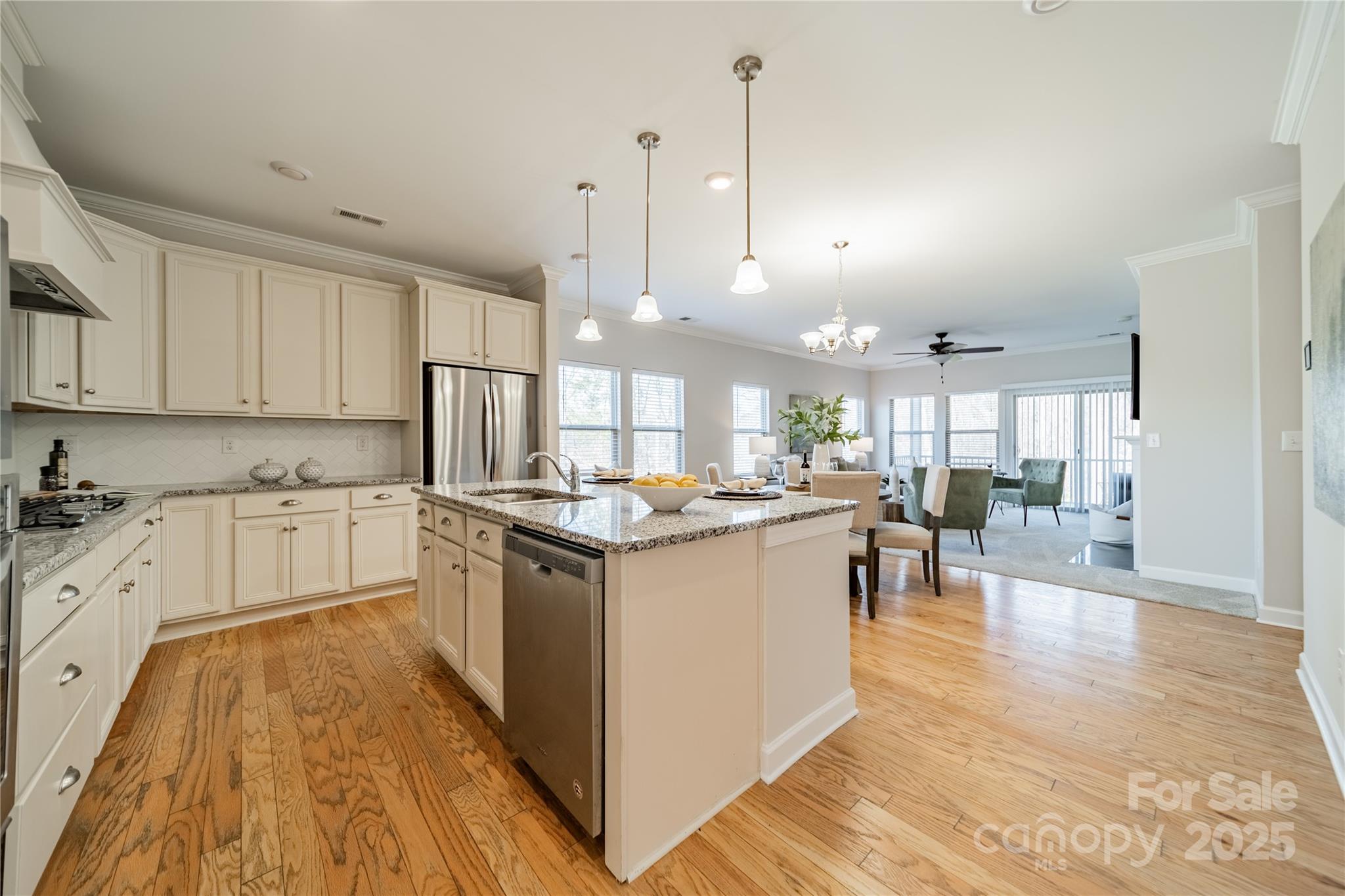 3101 Elmwood Drive