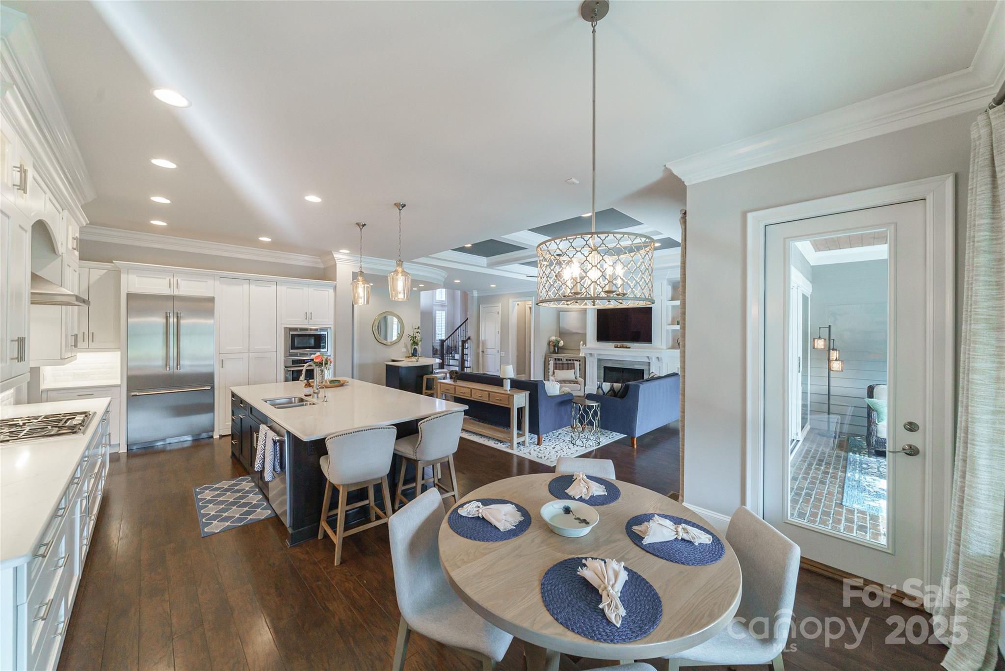 1209 Highway 218 W