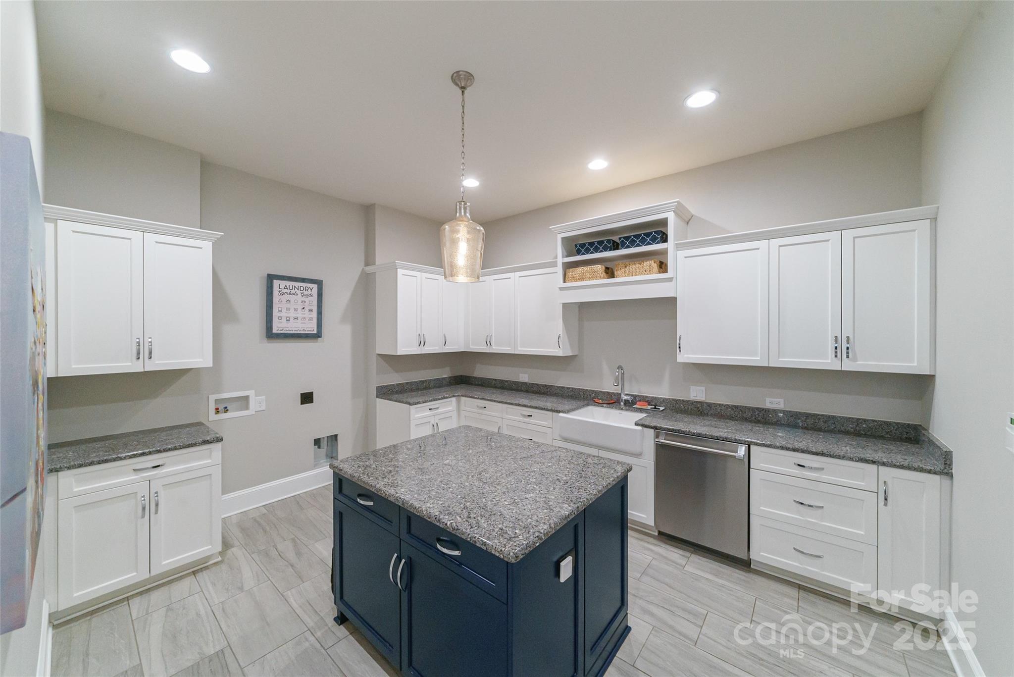 1209 Highway 218 W