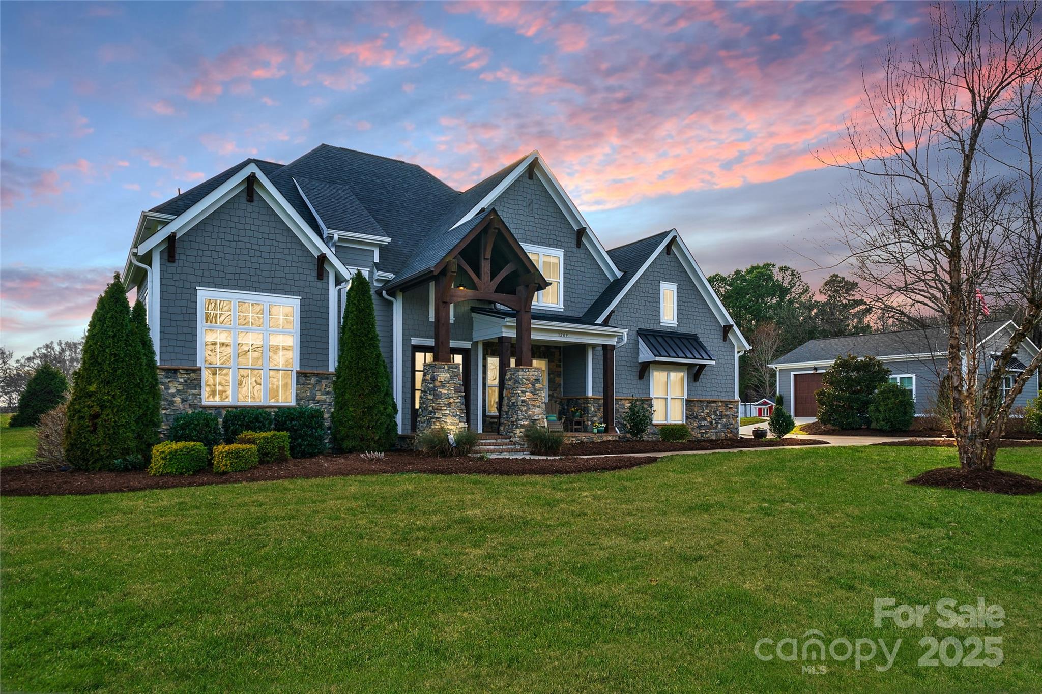 1209 Highway 218 W