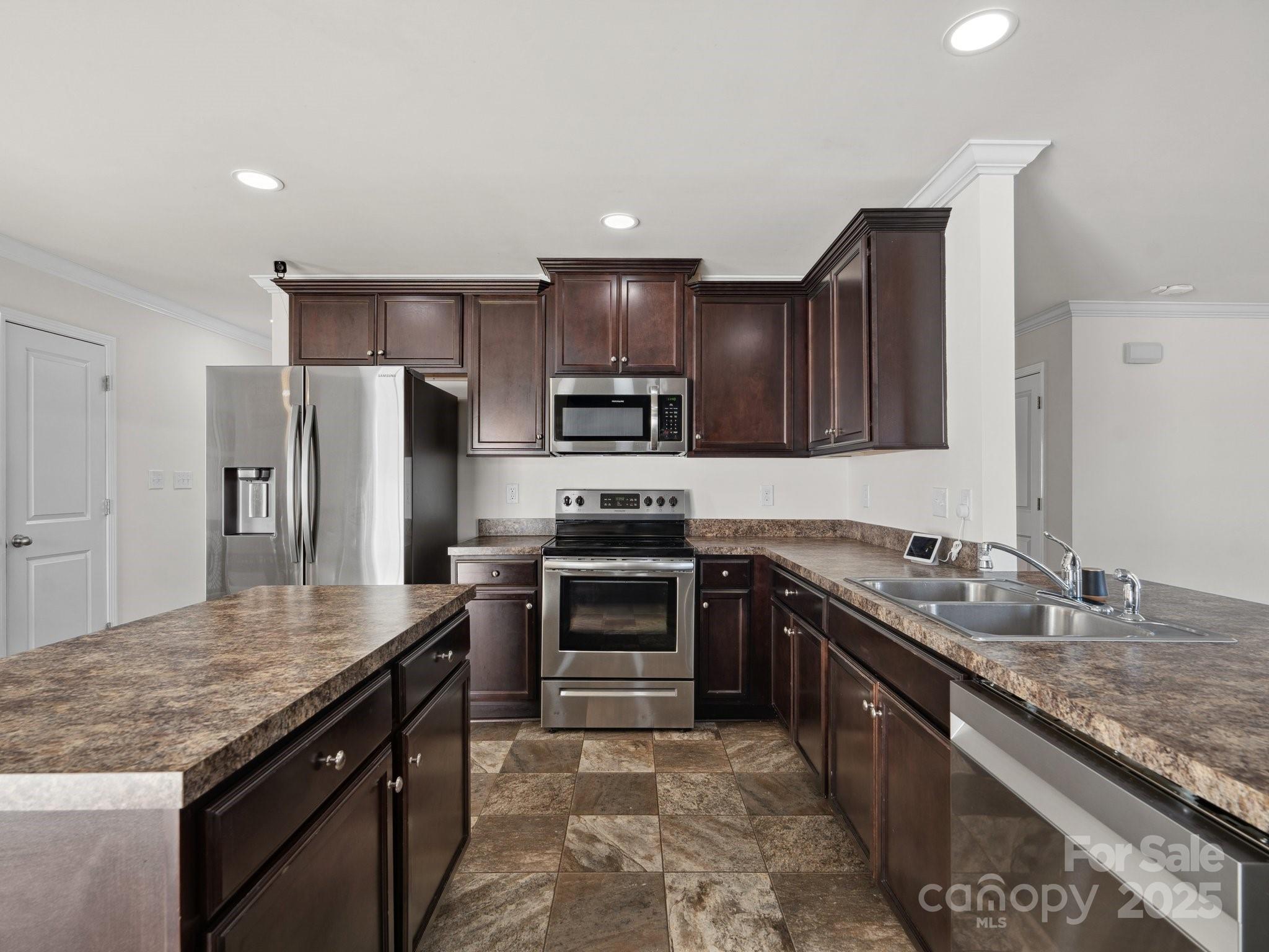 2416 Alex Ryan Drive