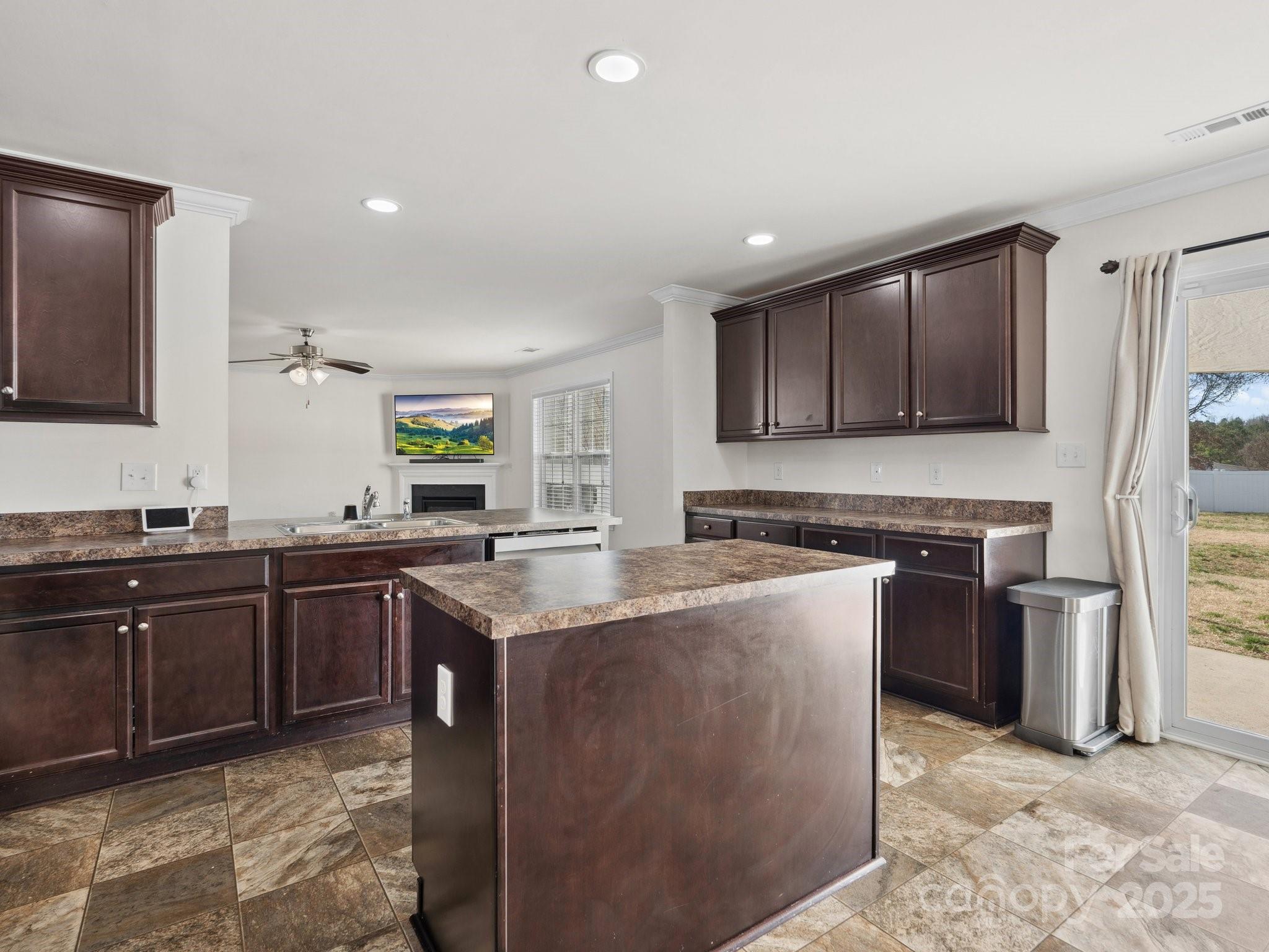 2416 Alex Ryan Drive