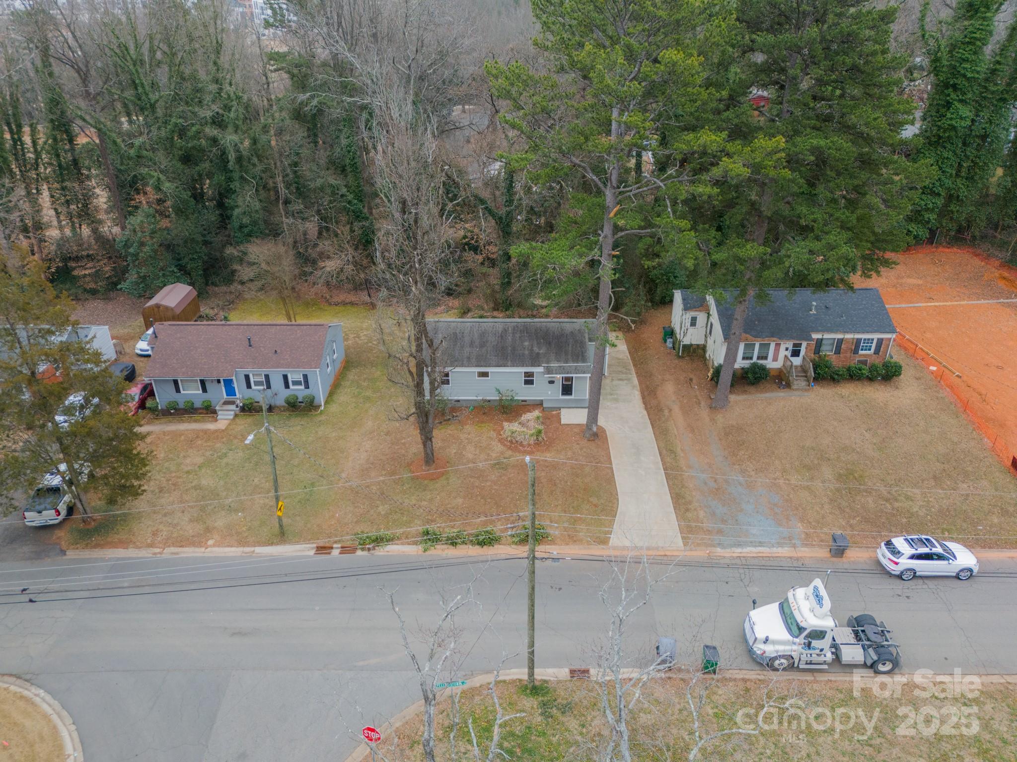 901 Yellowstone Drive