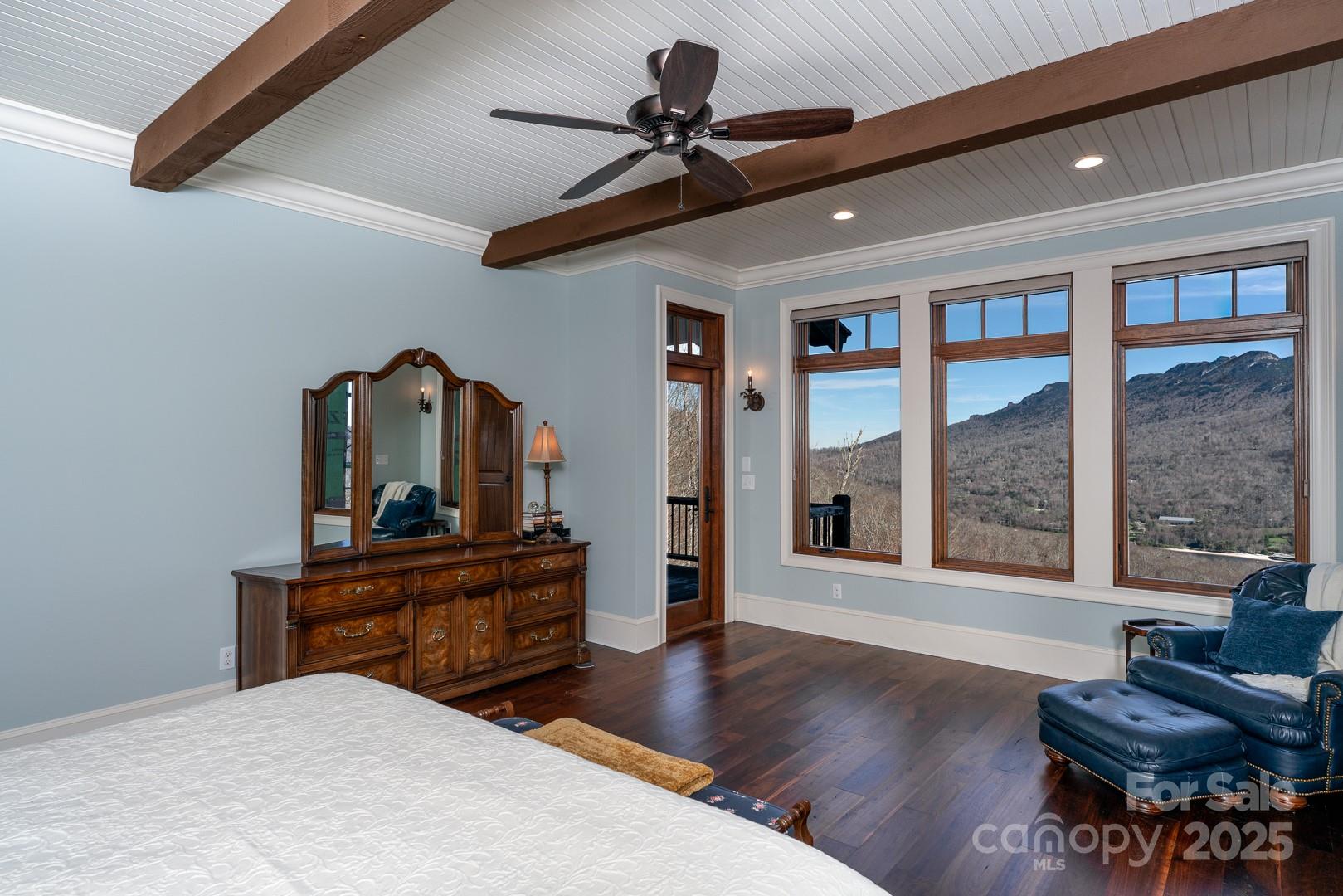 628 Rock Ledge Lane