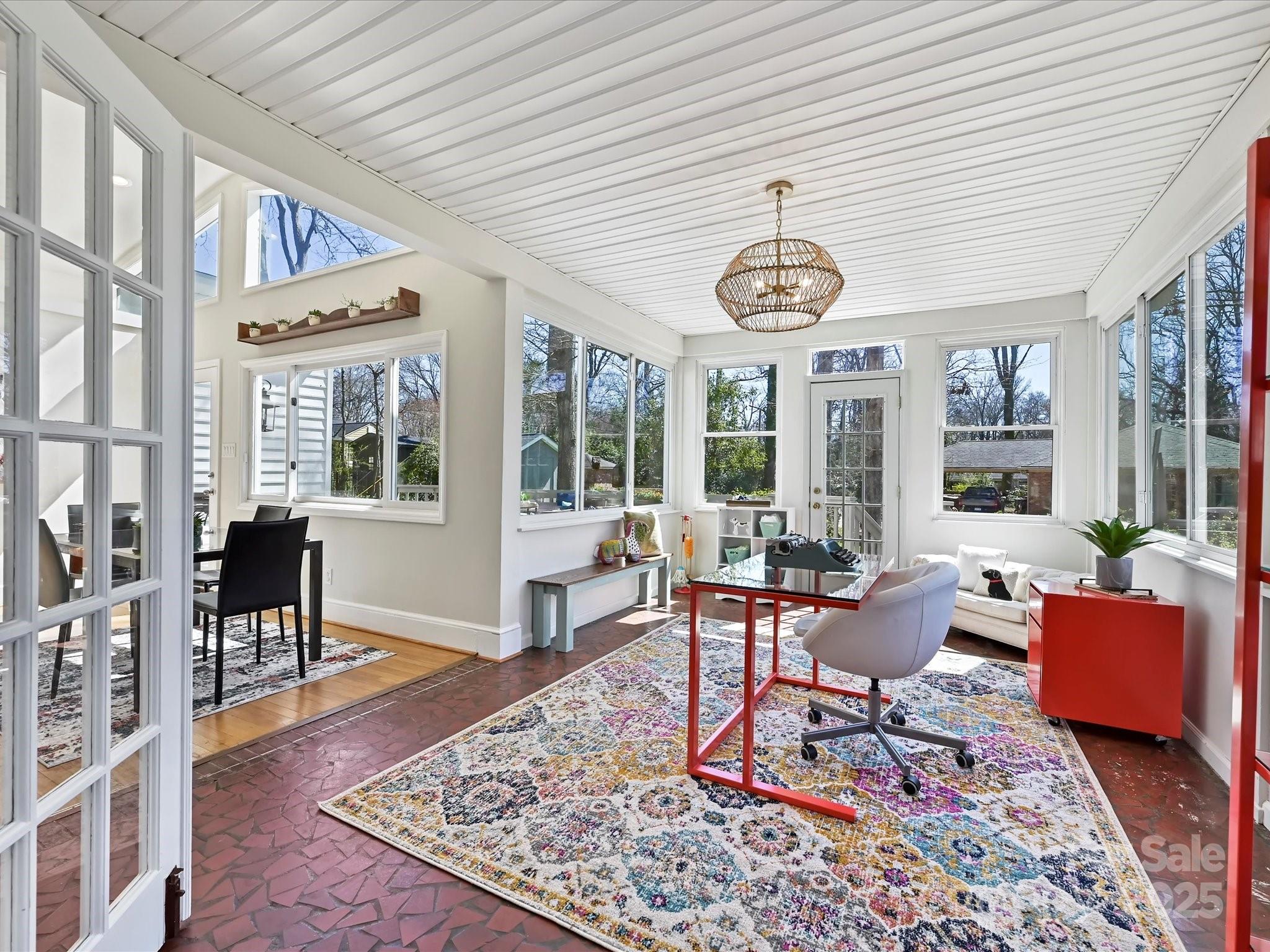 638 Forest Lane