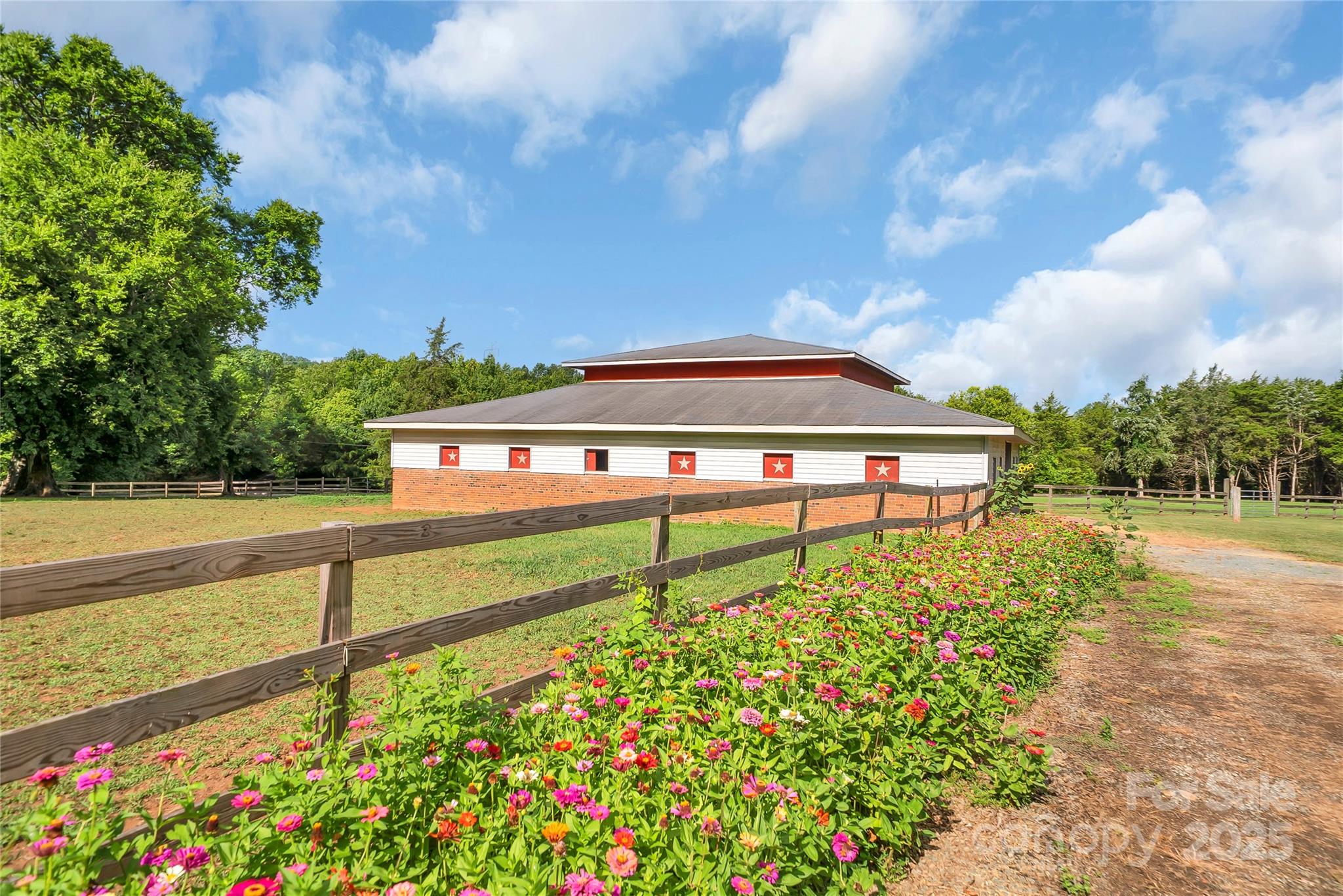 1900 Monterosa Road