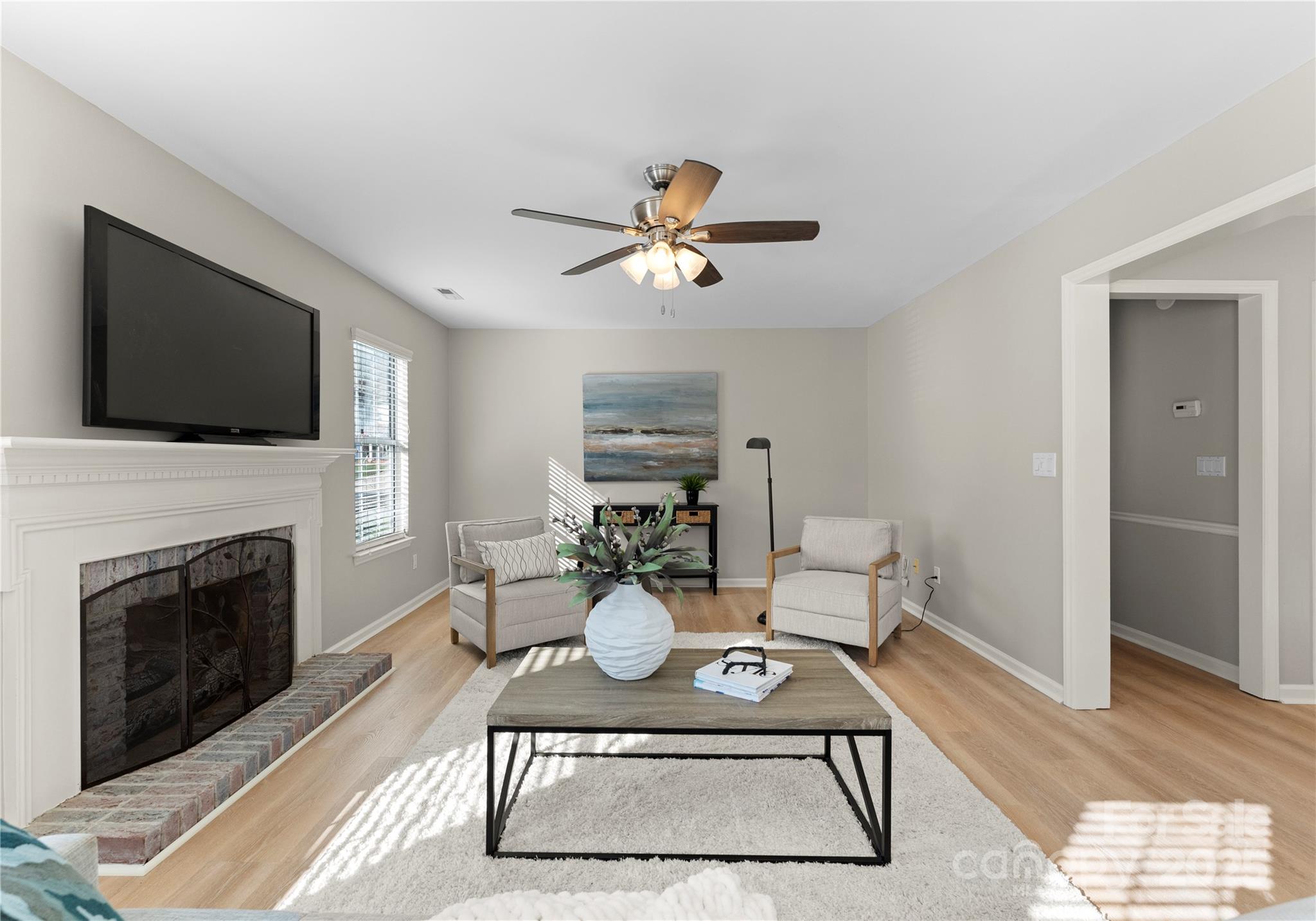 3017 Laurelwood Drive