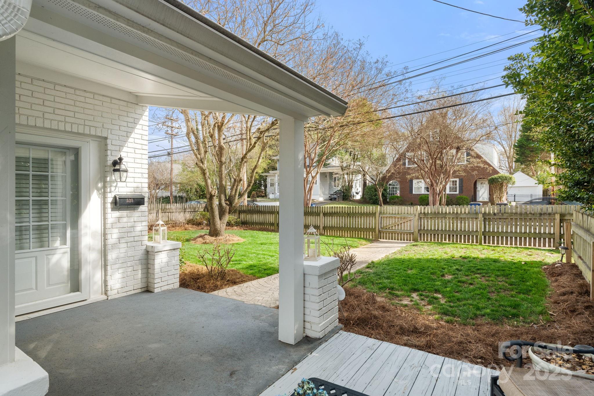 525 Lockland Avenue