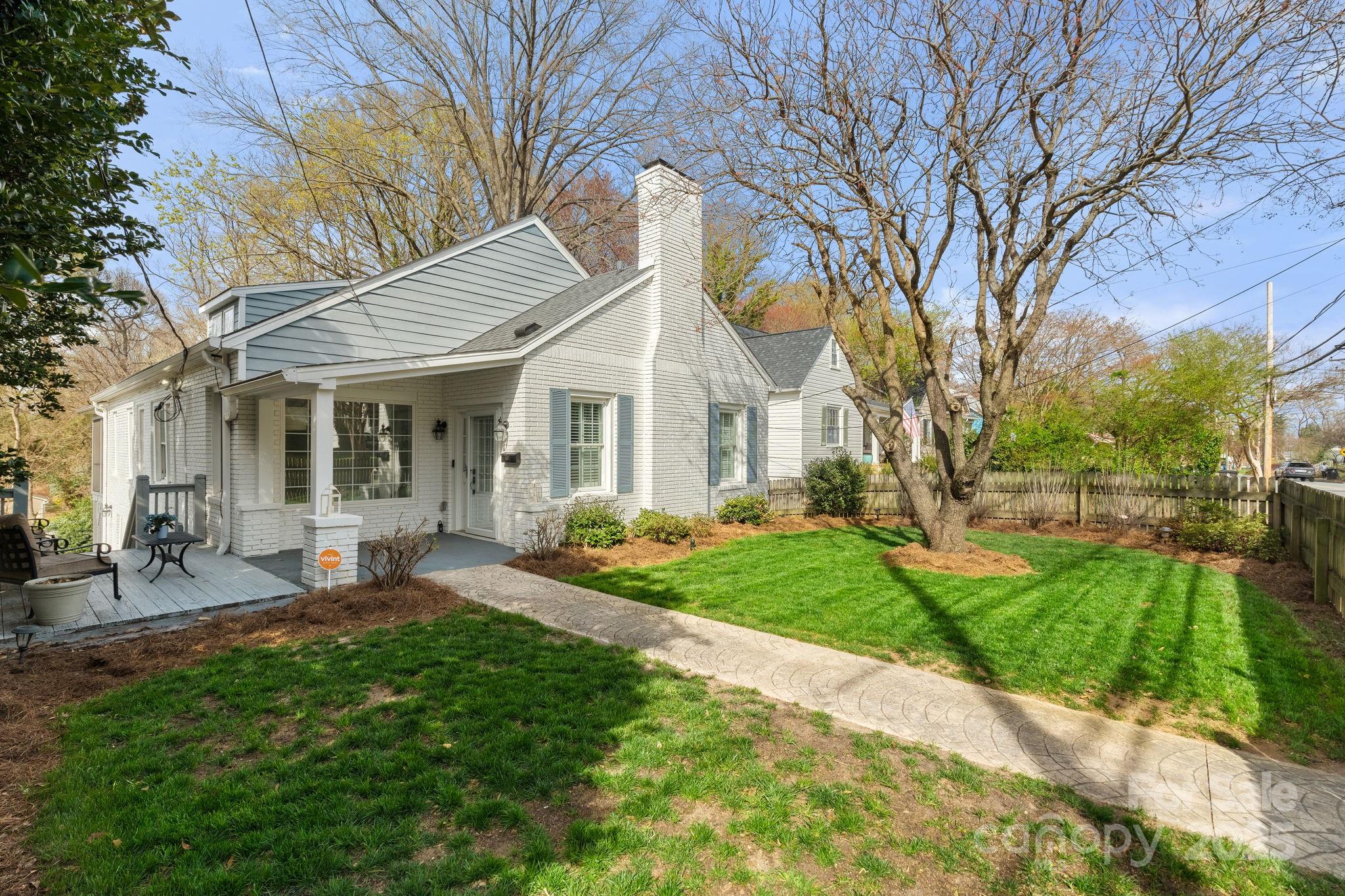 525 Lockland Avenue
