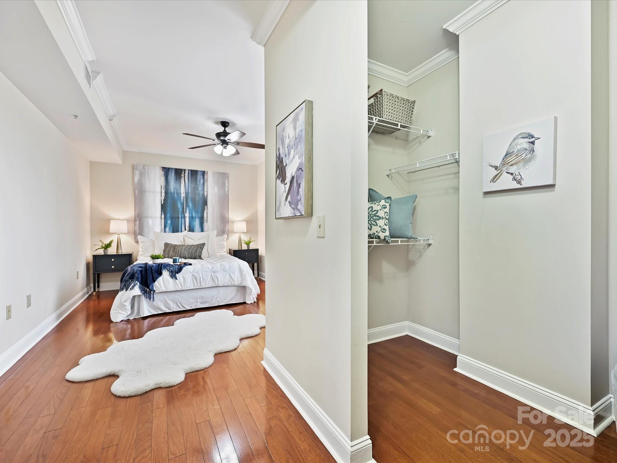 300 W 5th Street Unit: 402