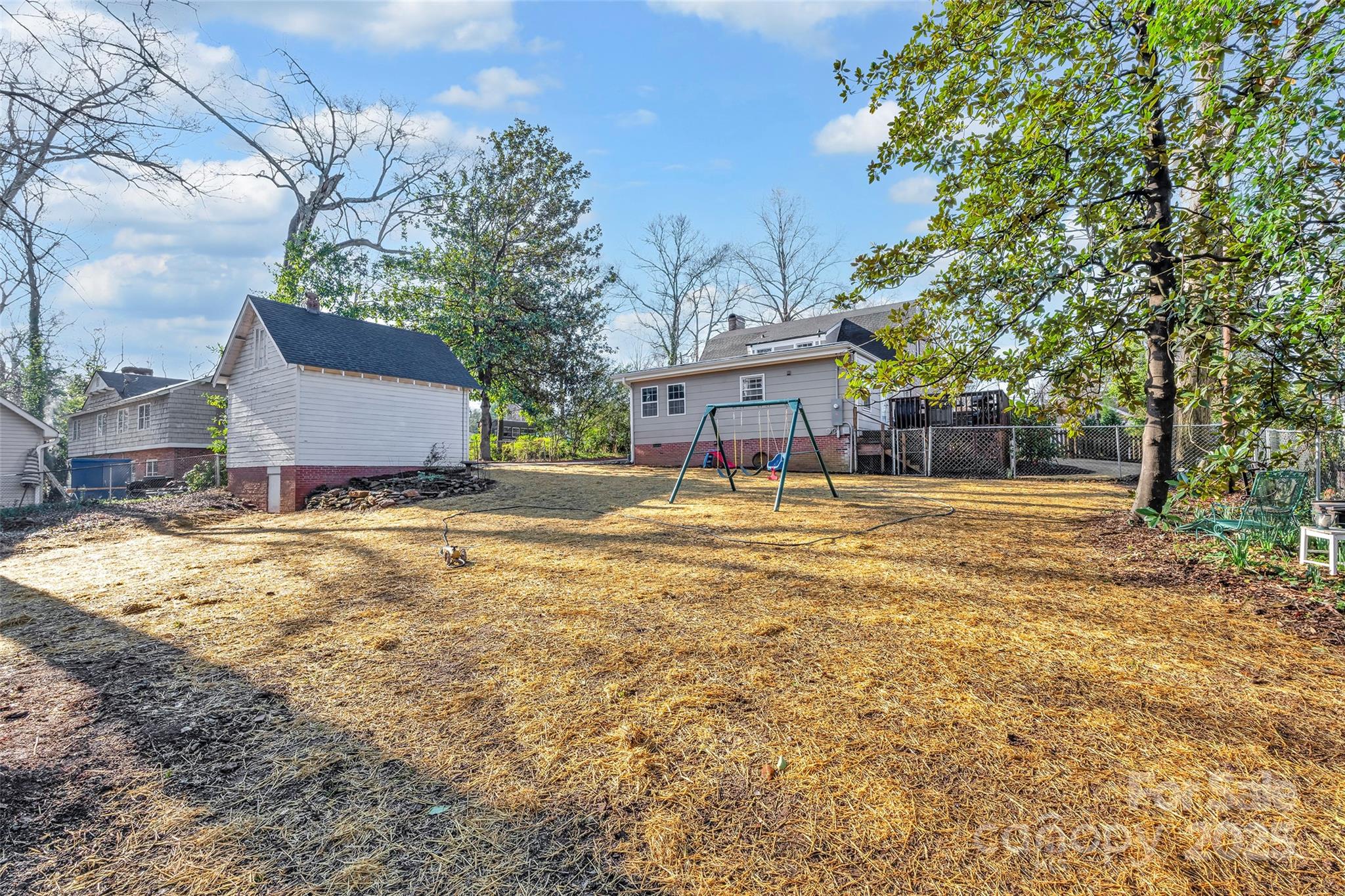 161 Ivy Street