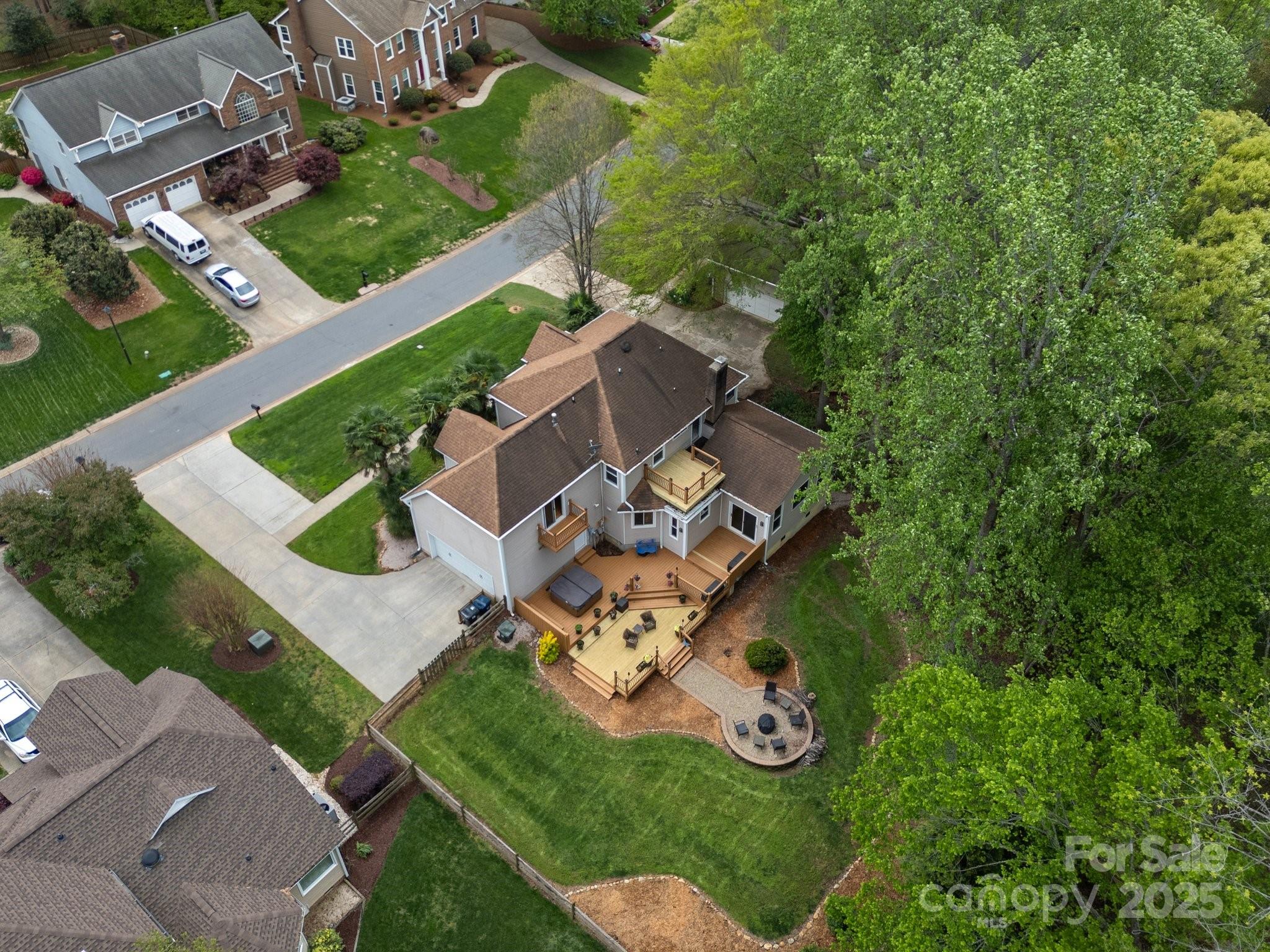9009 Stourbridge Drive