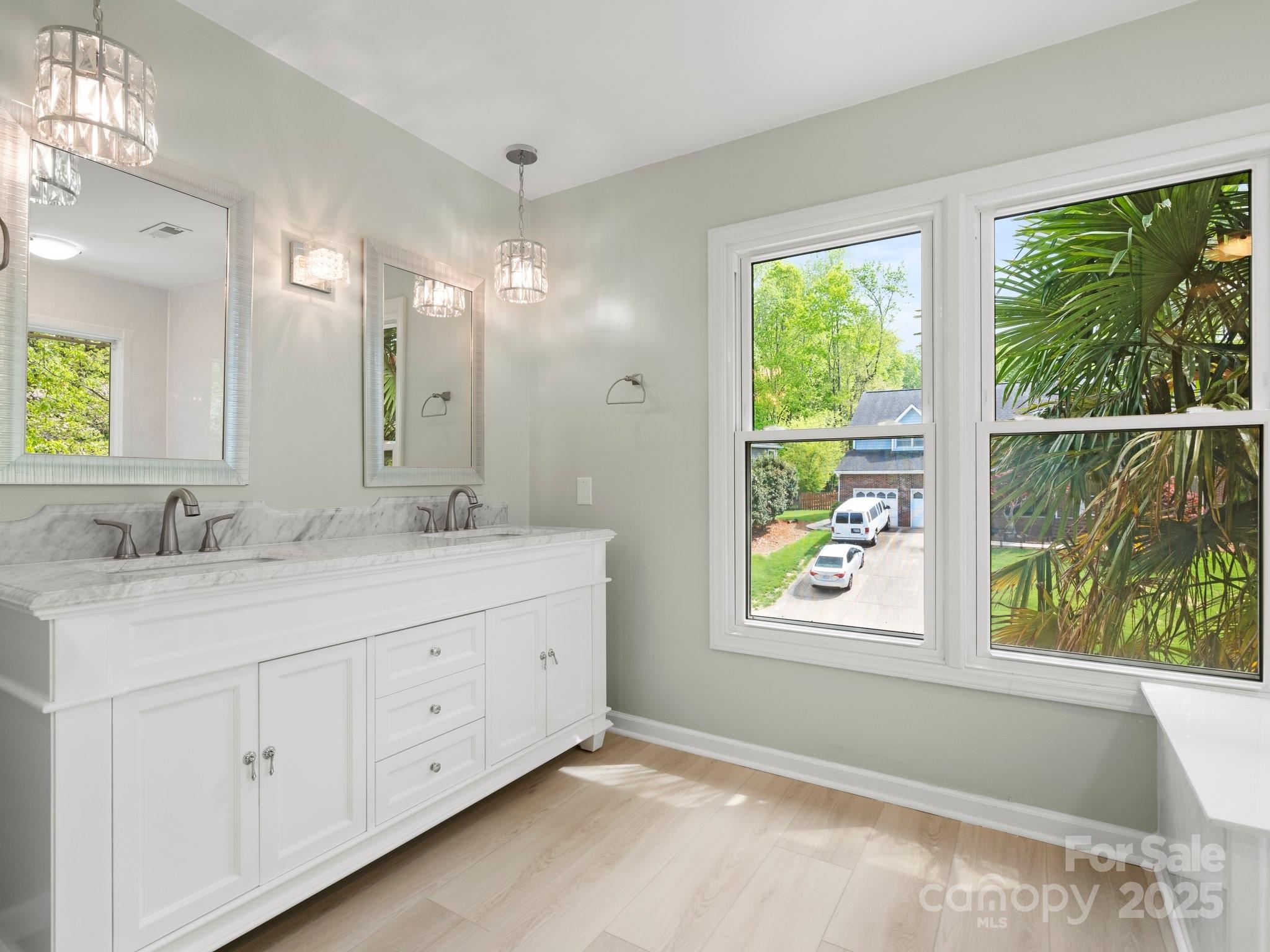 9009 Stourbridge Drive