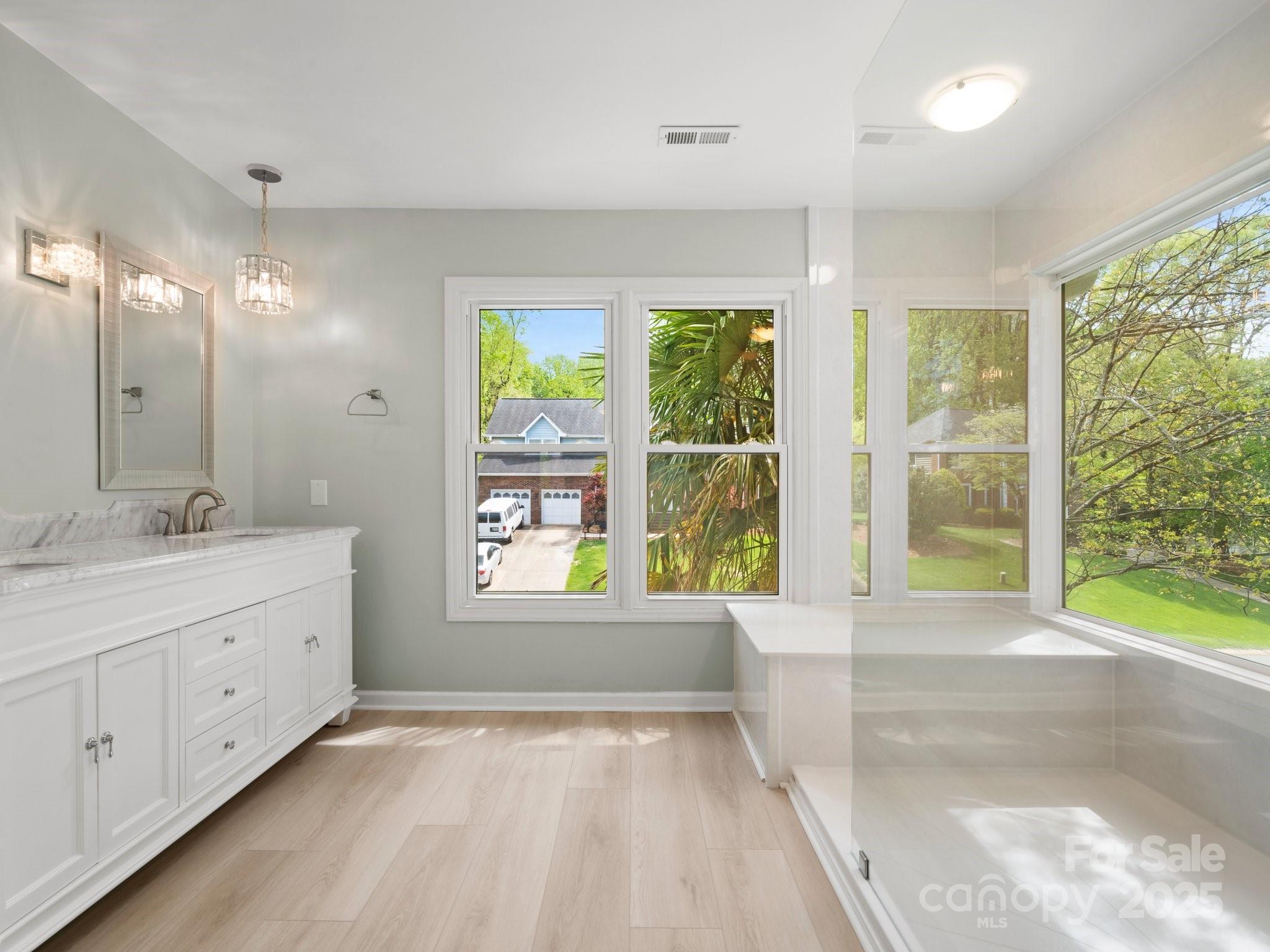9009 Stourbridge Drive