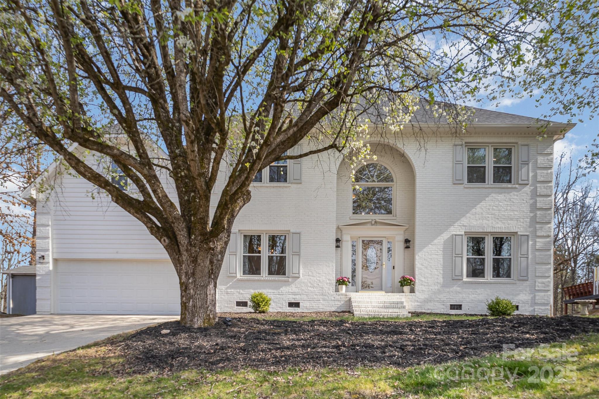 6087 Diamond Place
