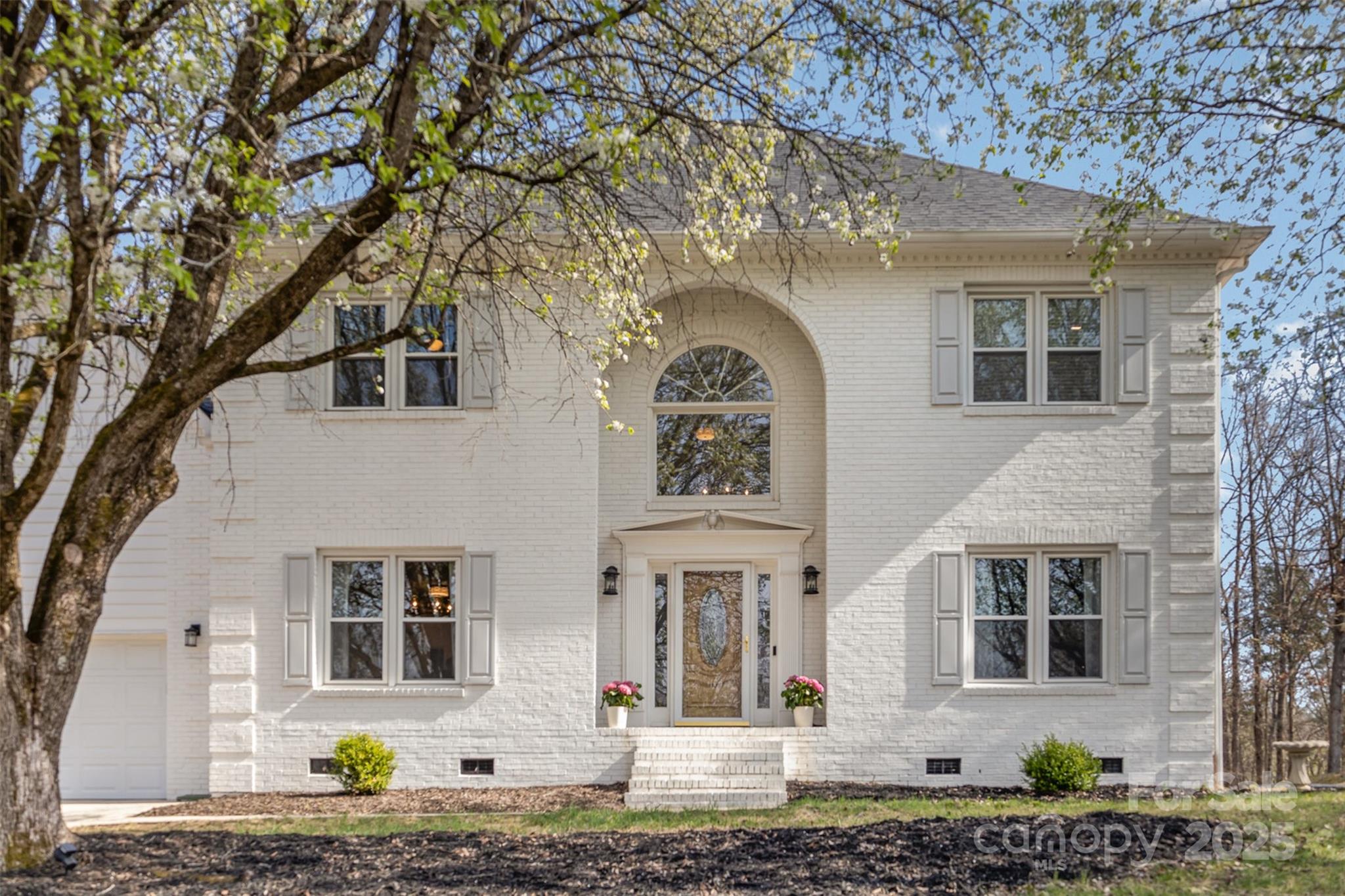 6087 Diamond Place
