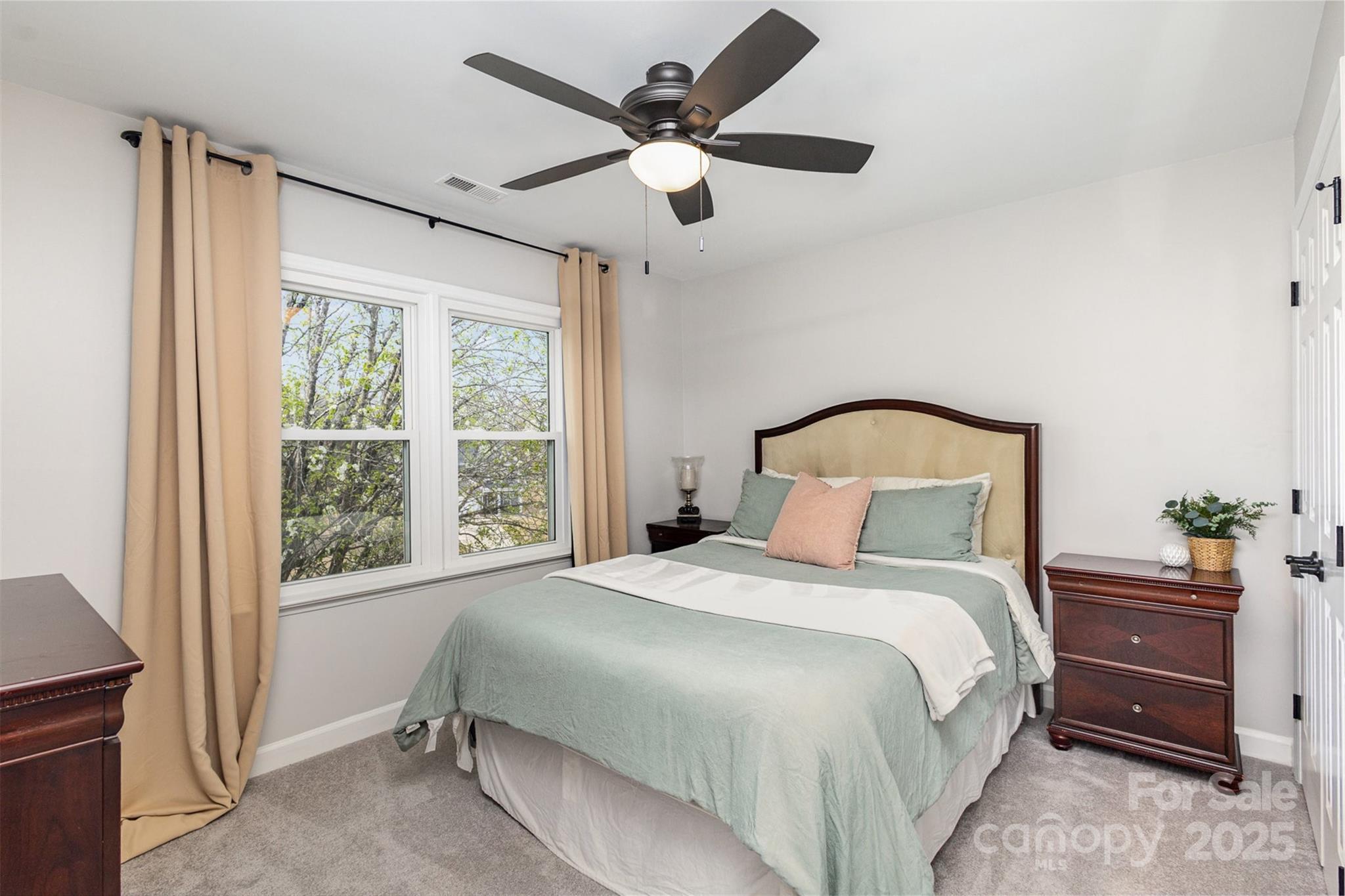 6087 Diamond Place