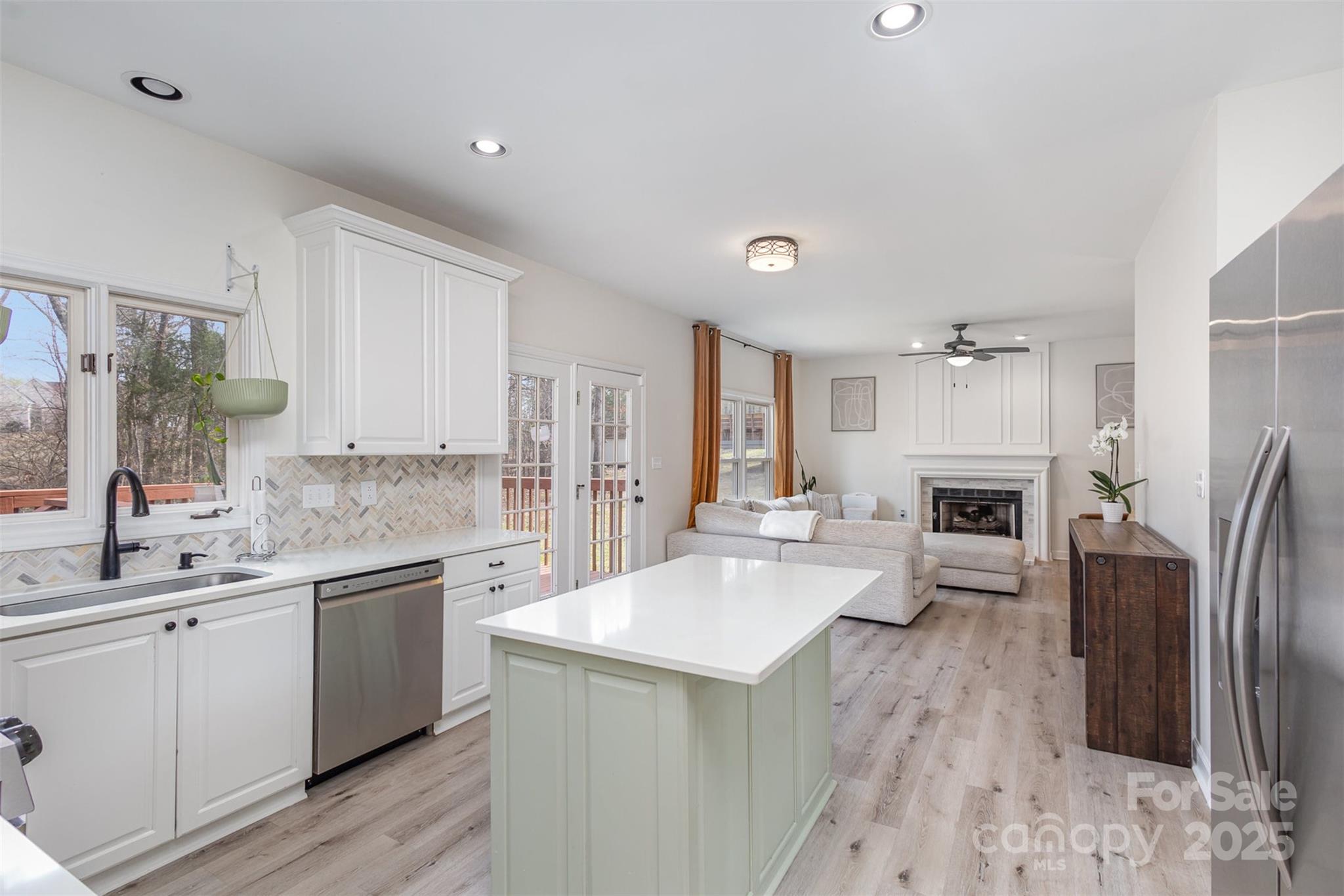 6087 Diamond Place