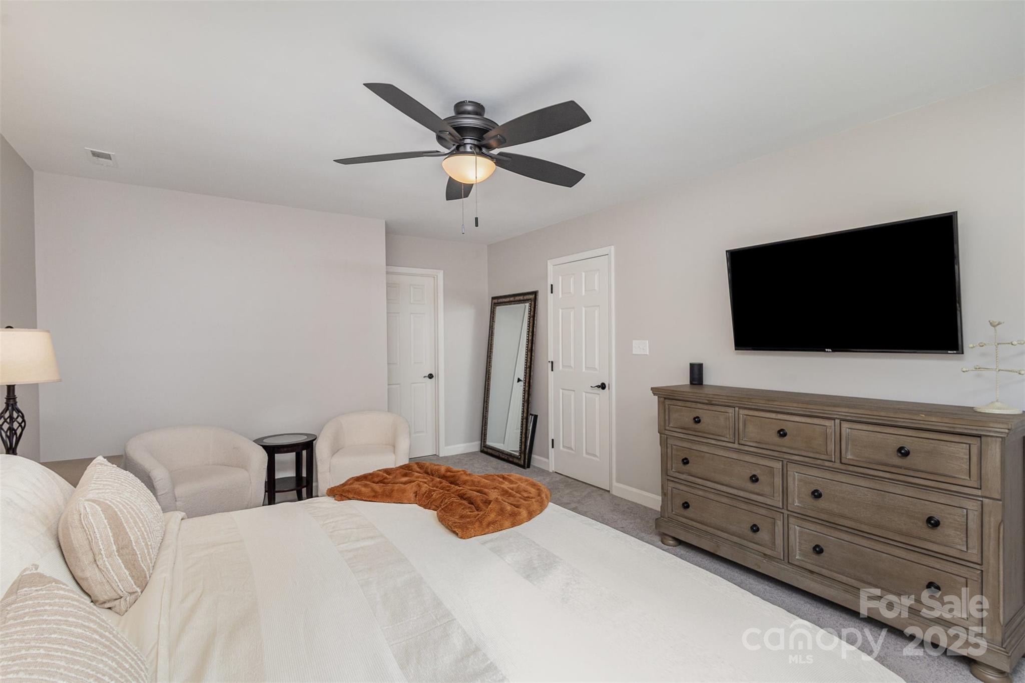 6087 Diamond Place