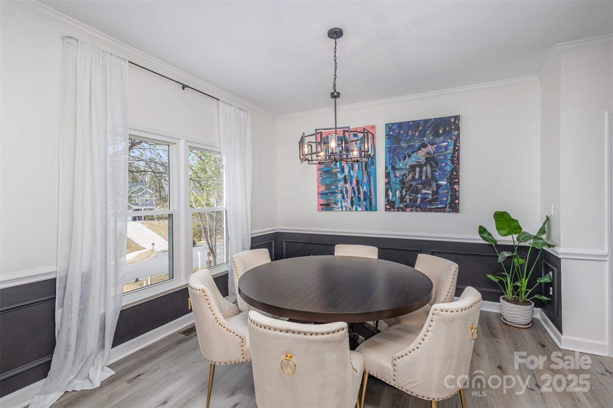 6087 Diamond Place